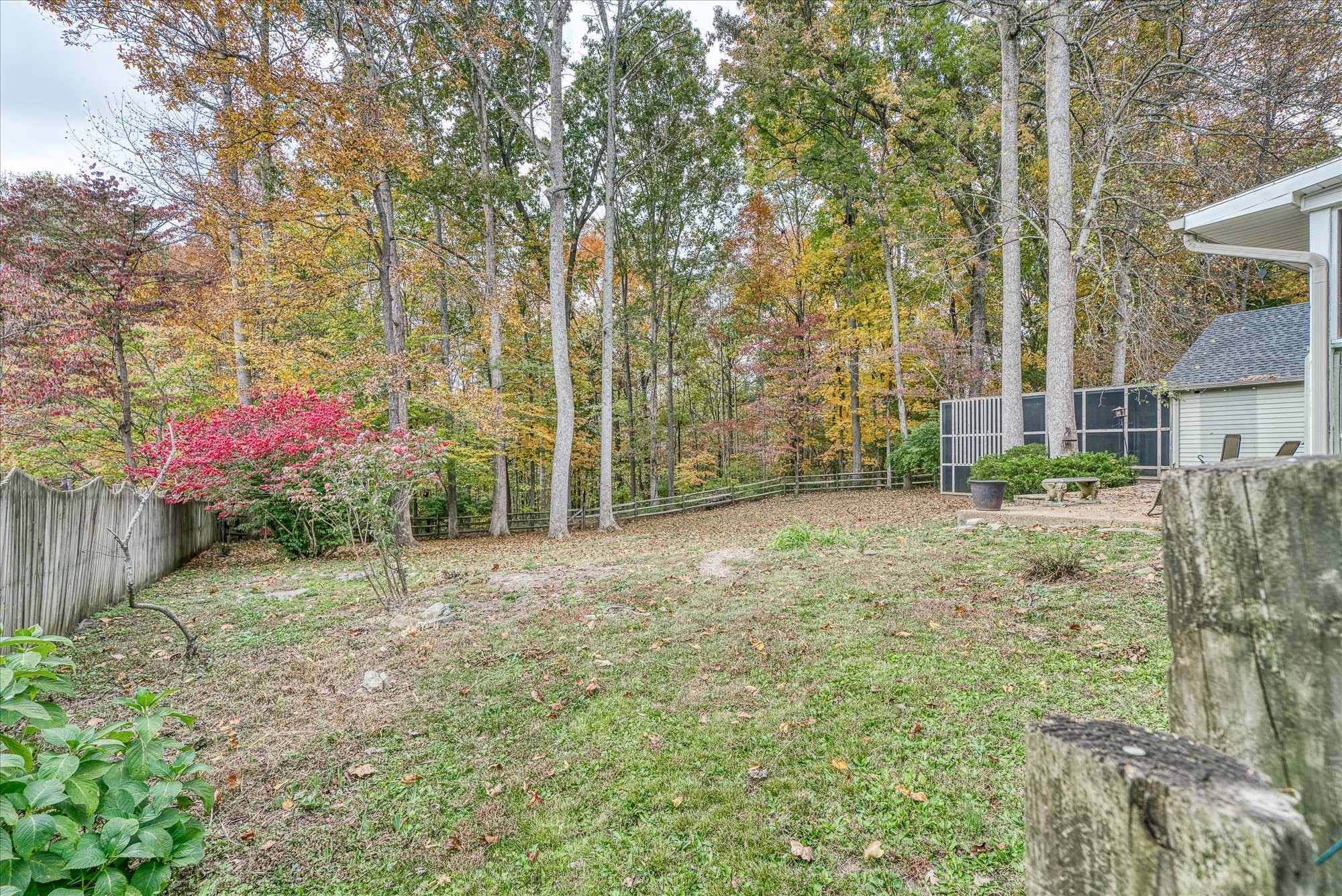 1760 Heathrow Dr Property Photo 27