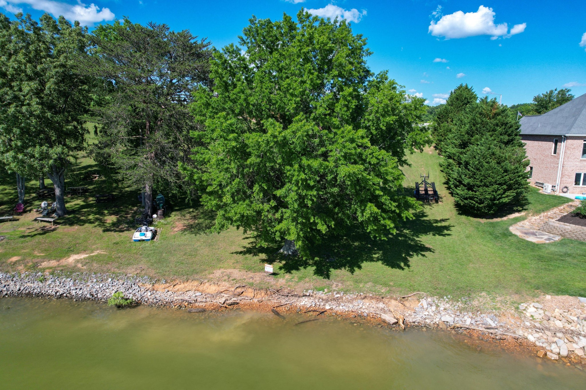 25 Back Nine Dr Property Photo 3