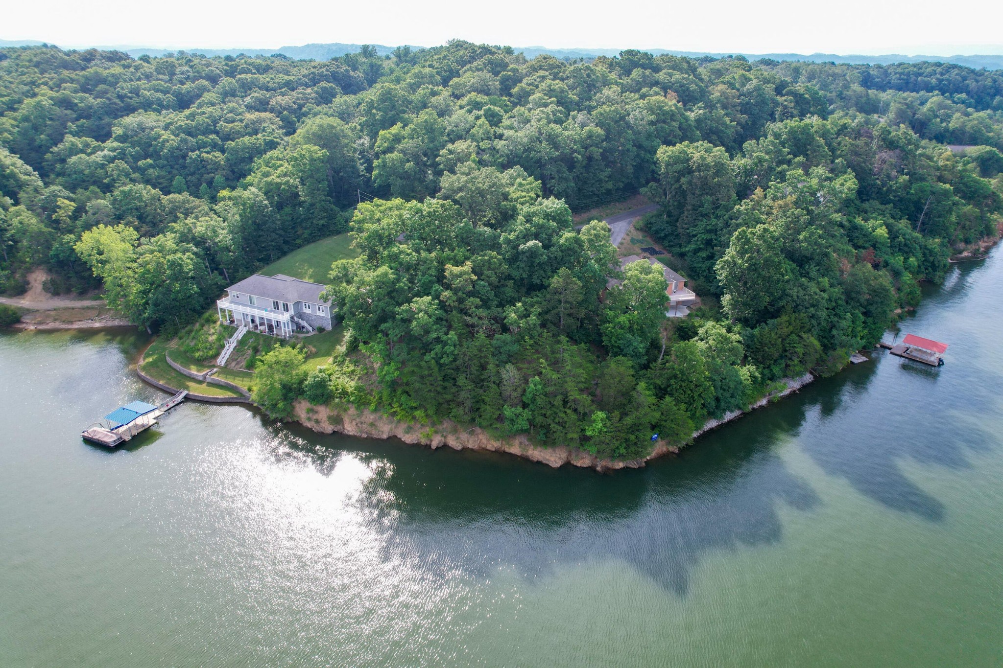 1147 Lakefront Place Property Photo 8