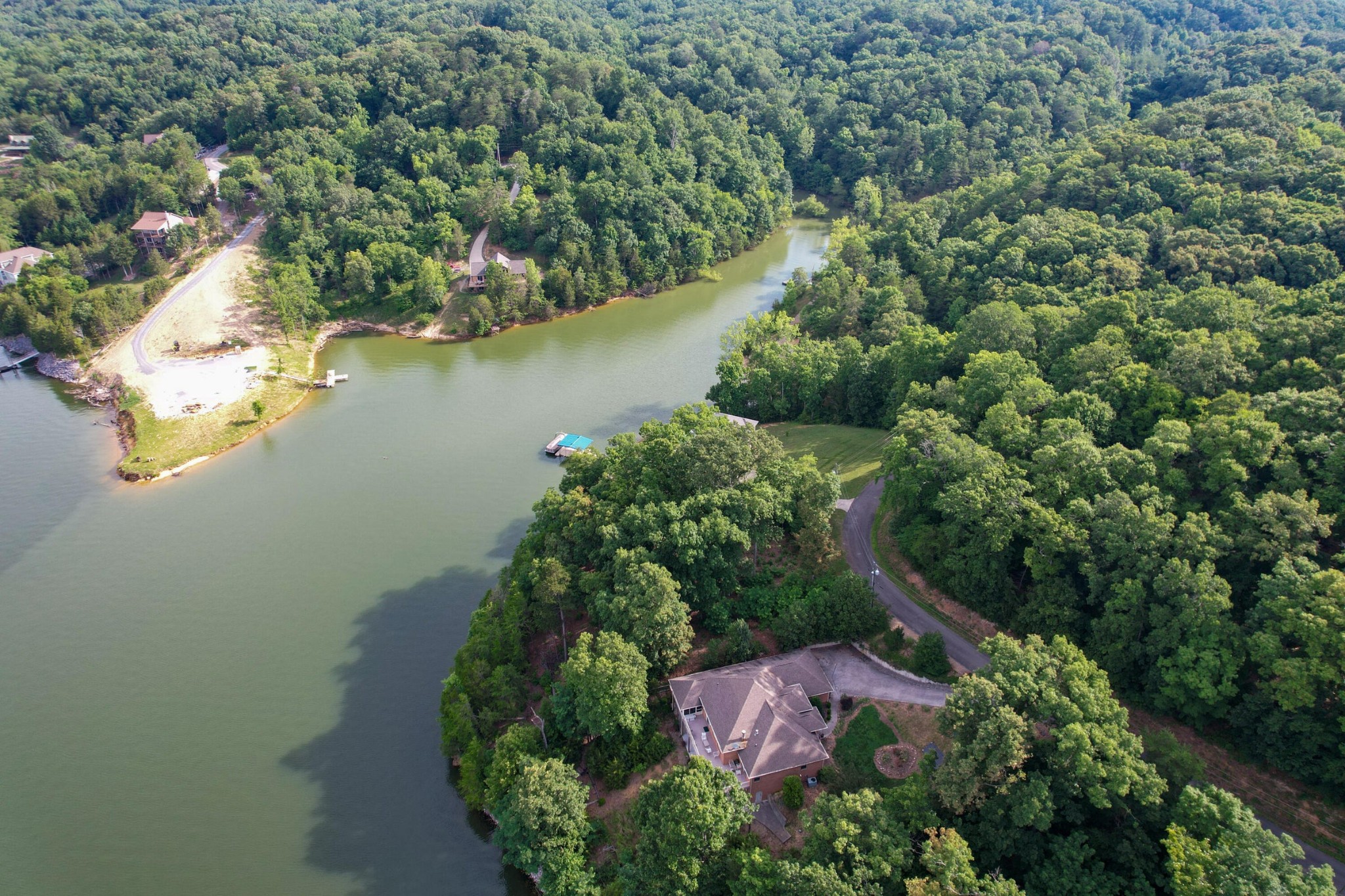 1147 Lakefront Place Property Photo 12