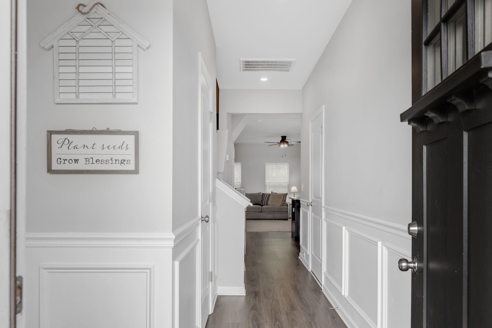 106 Special Ct Property Photo 2