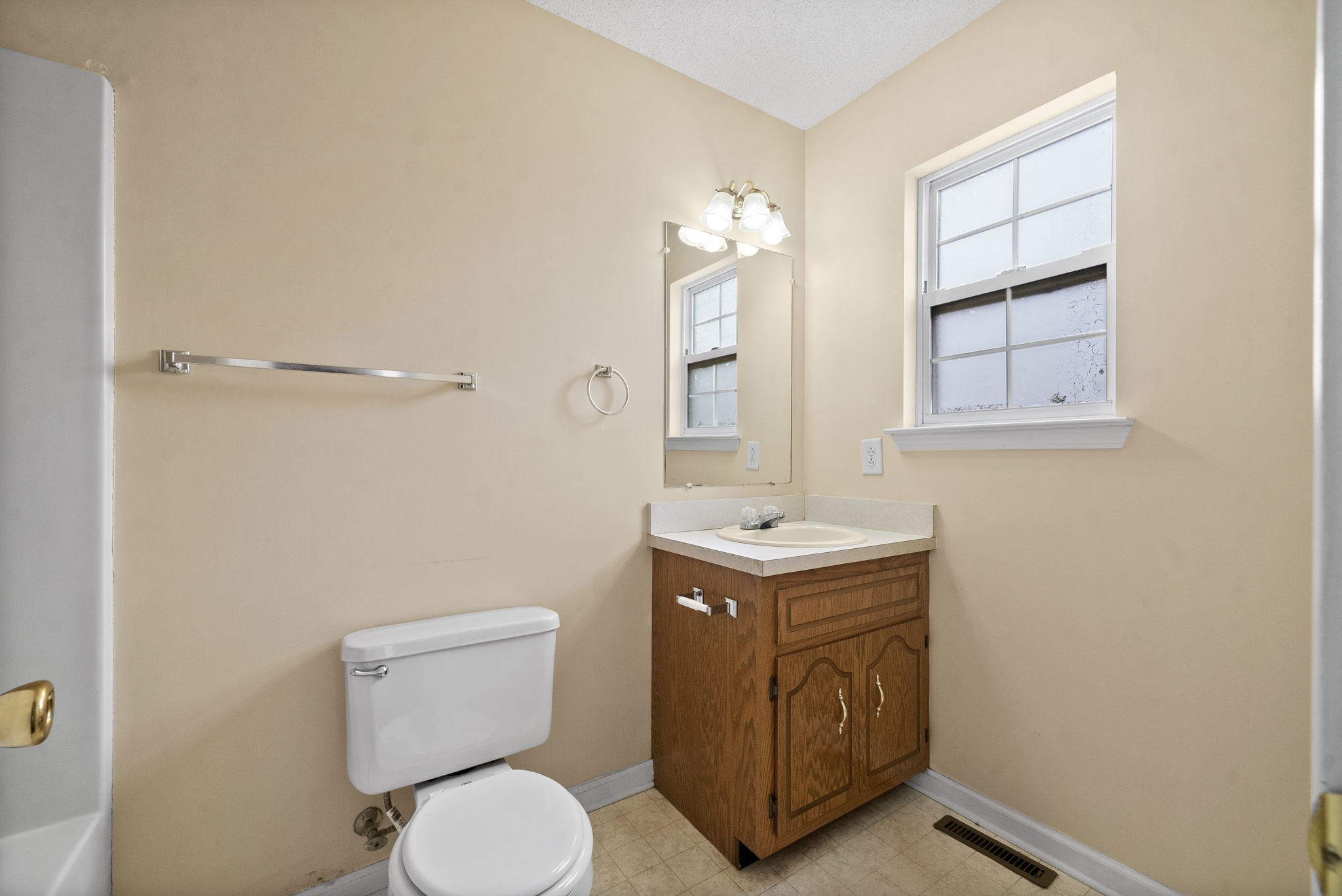 312 Lansinger Ln Property Photo 16