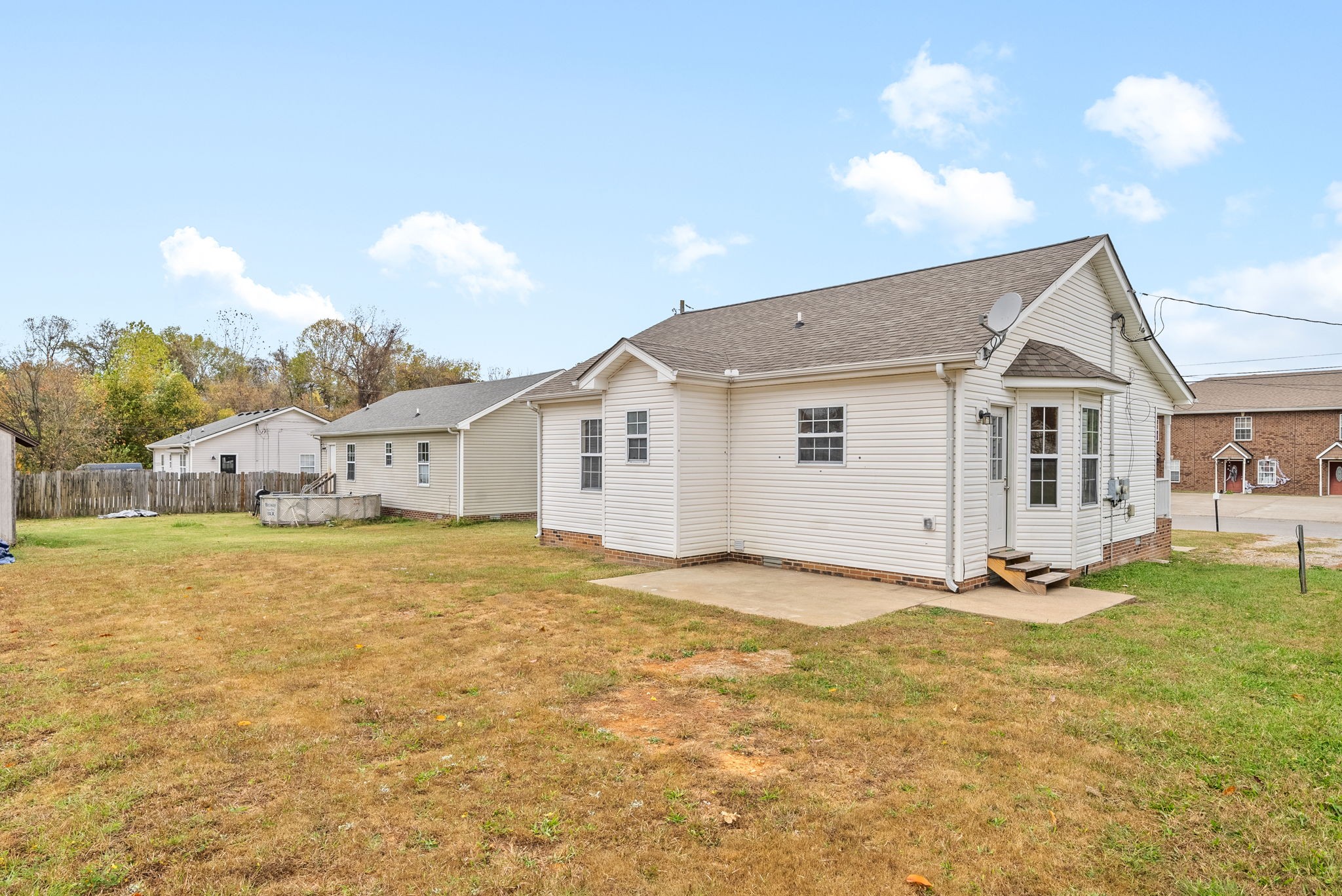 312 Lansinger Ln Property Photo 18