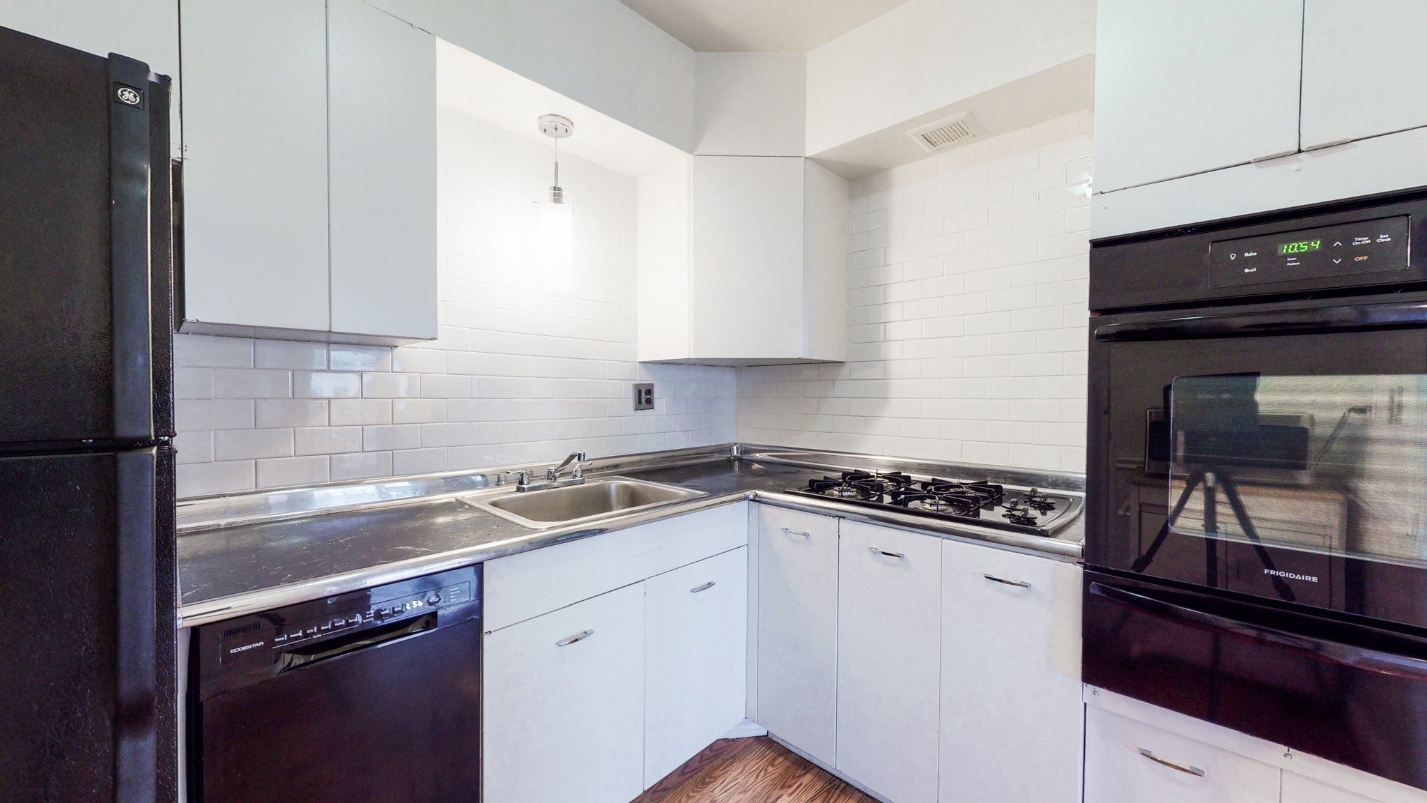 510 Gay St Property Photo 13