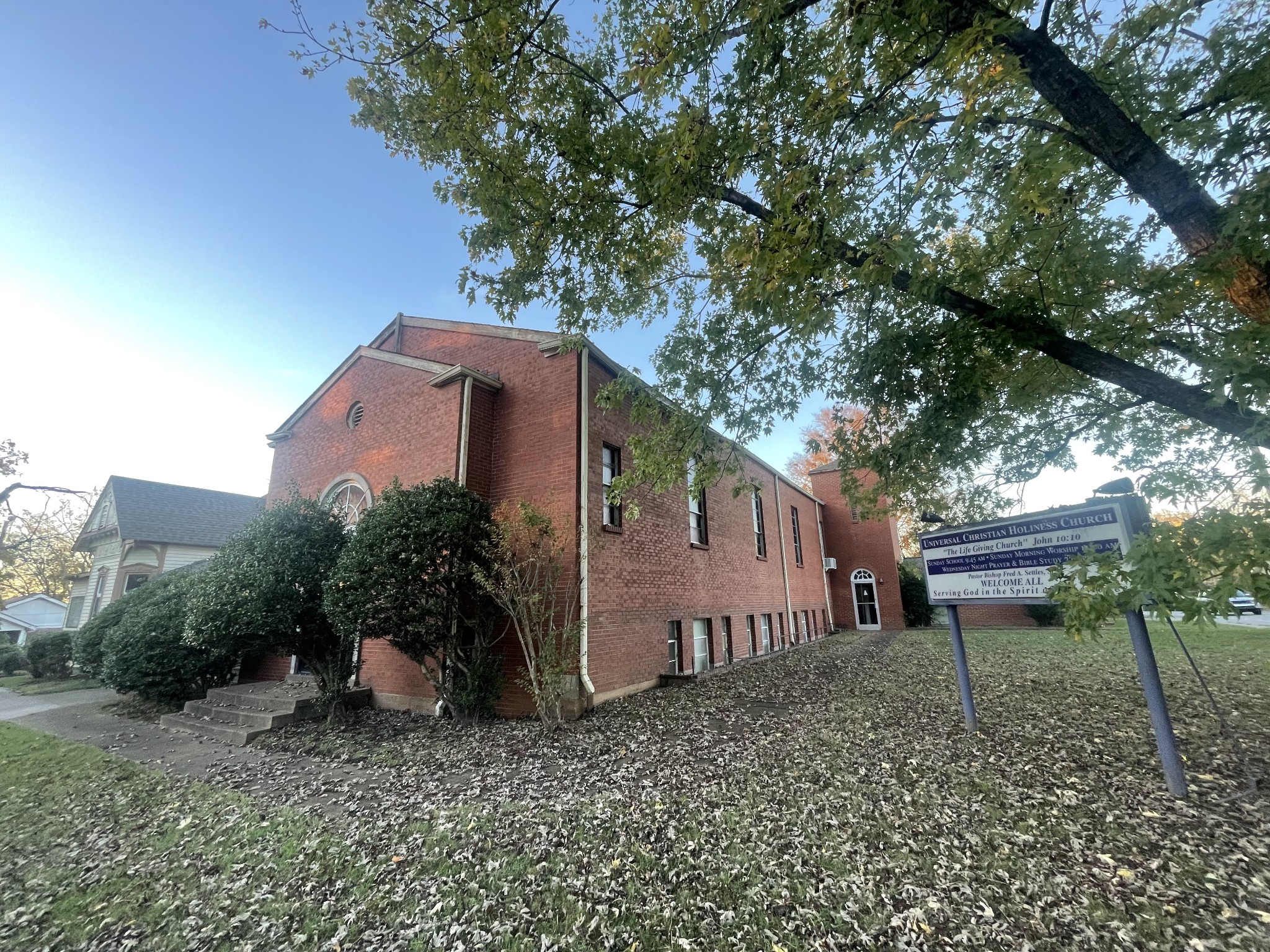 1815 Shelby Ave Property Photo 1