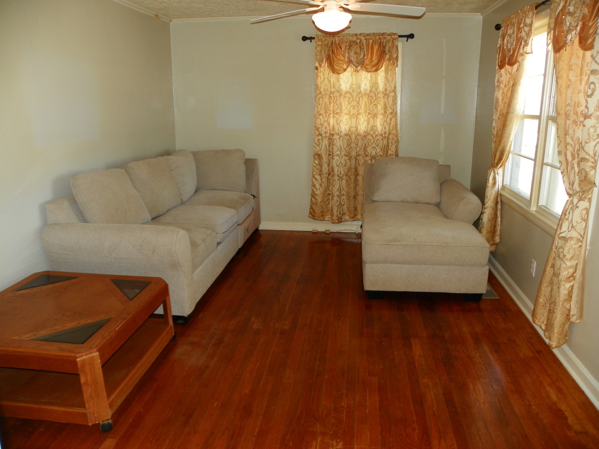 23 Mitchell St Property Photo 4