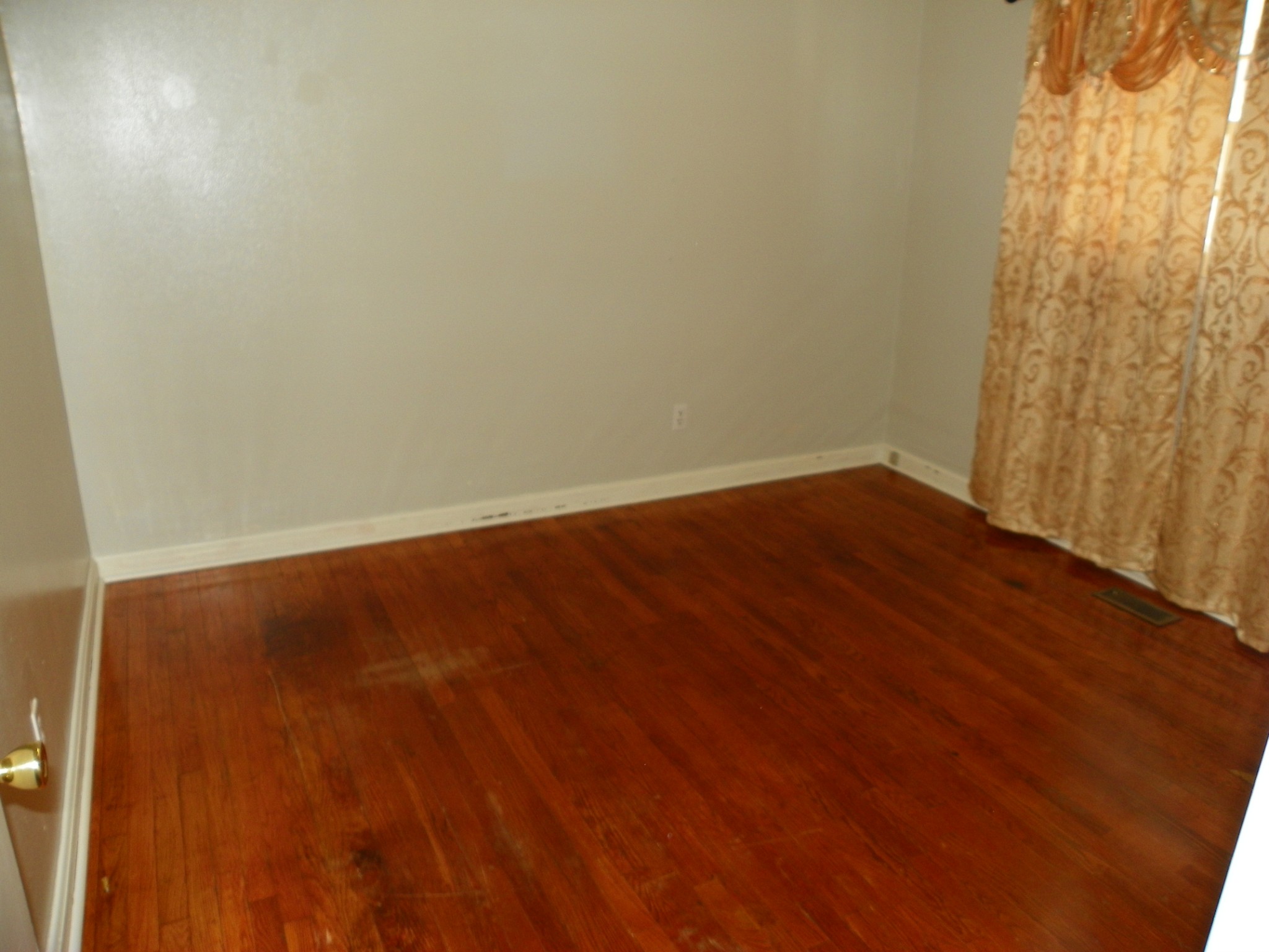 23 Mitchell St Property Photo 7