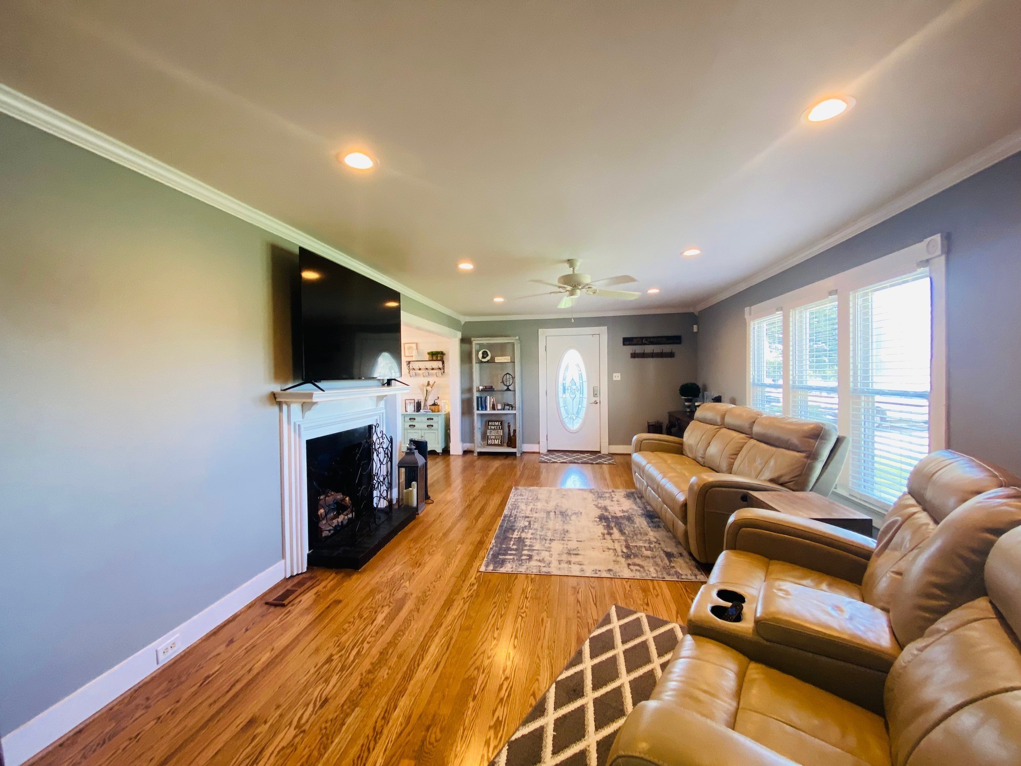 1622 Washington St, W Property Photo 15