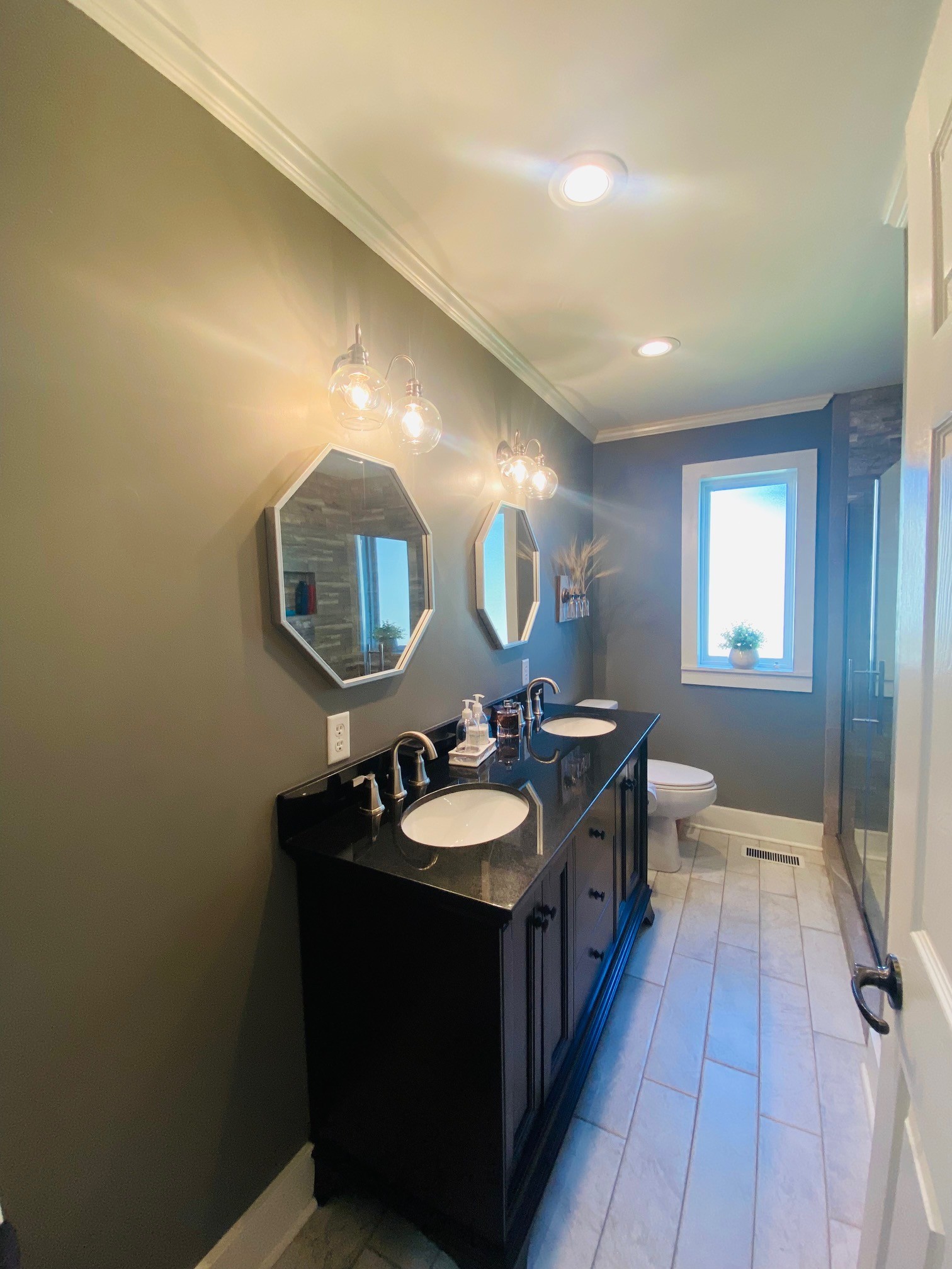 1622 Washington St, W Property Photo 21