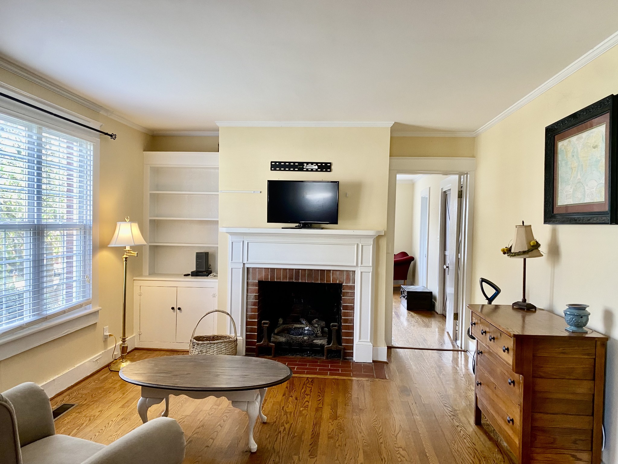 107 Lind St Property Photo 25