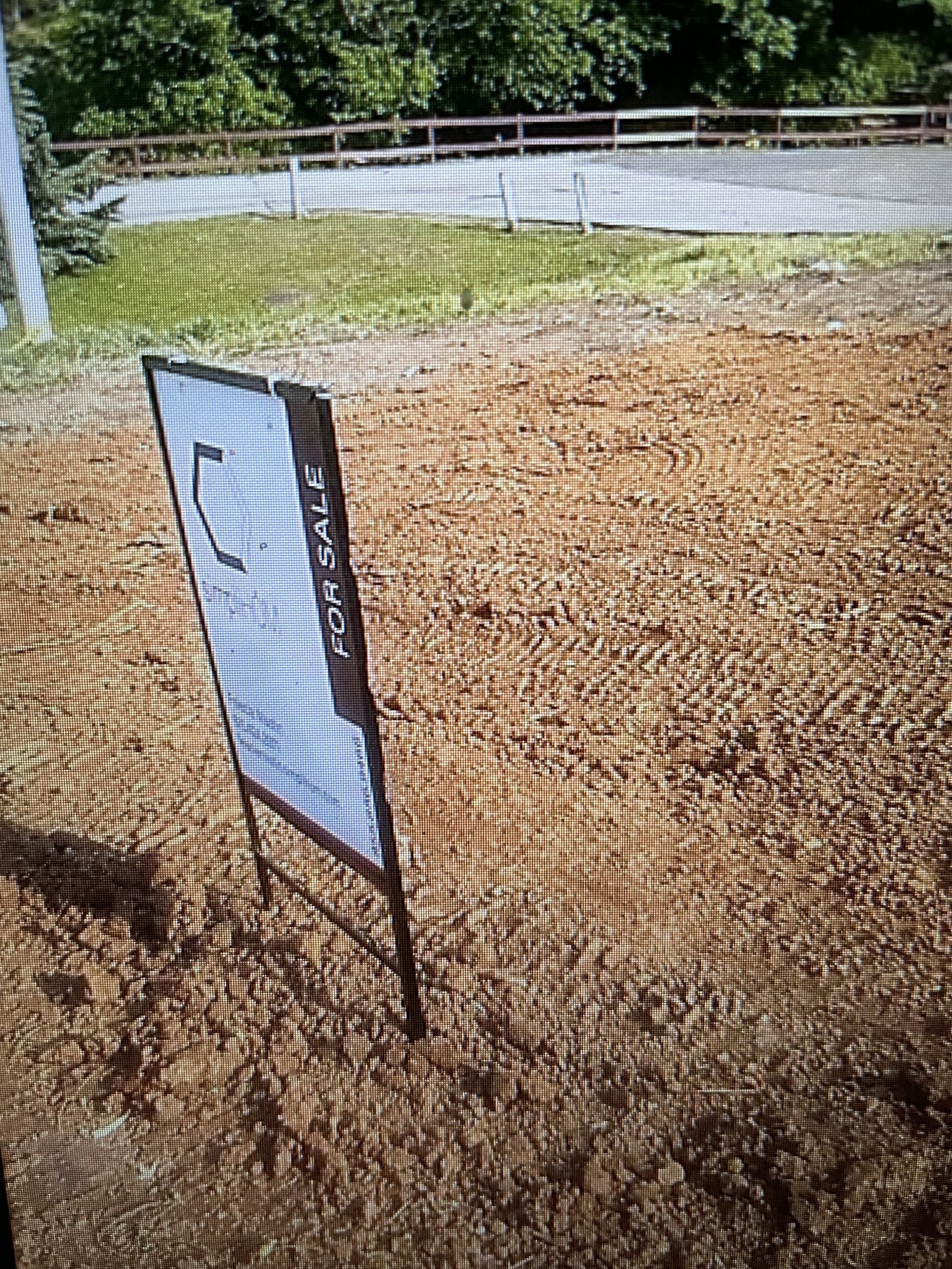 200 Roberts St Property Photo 2