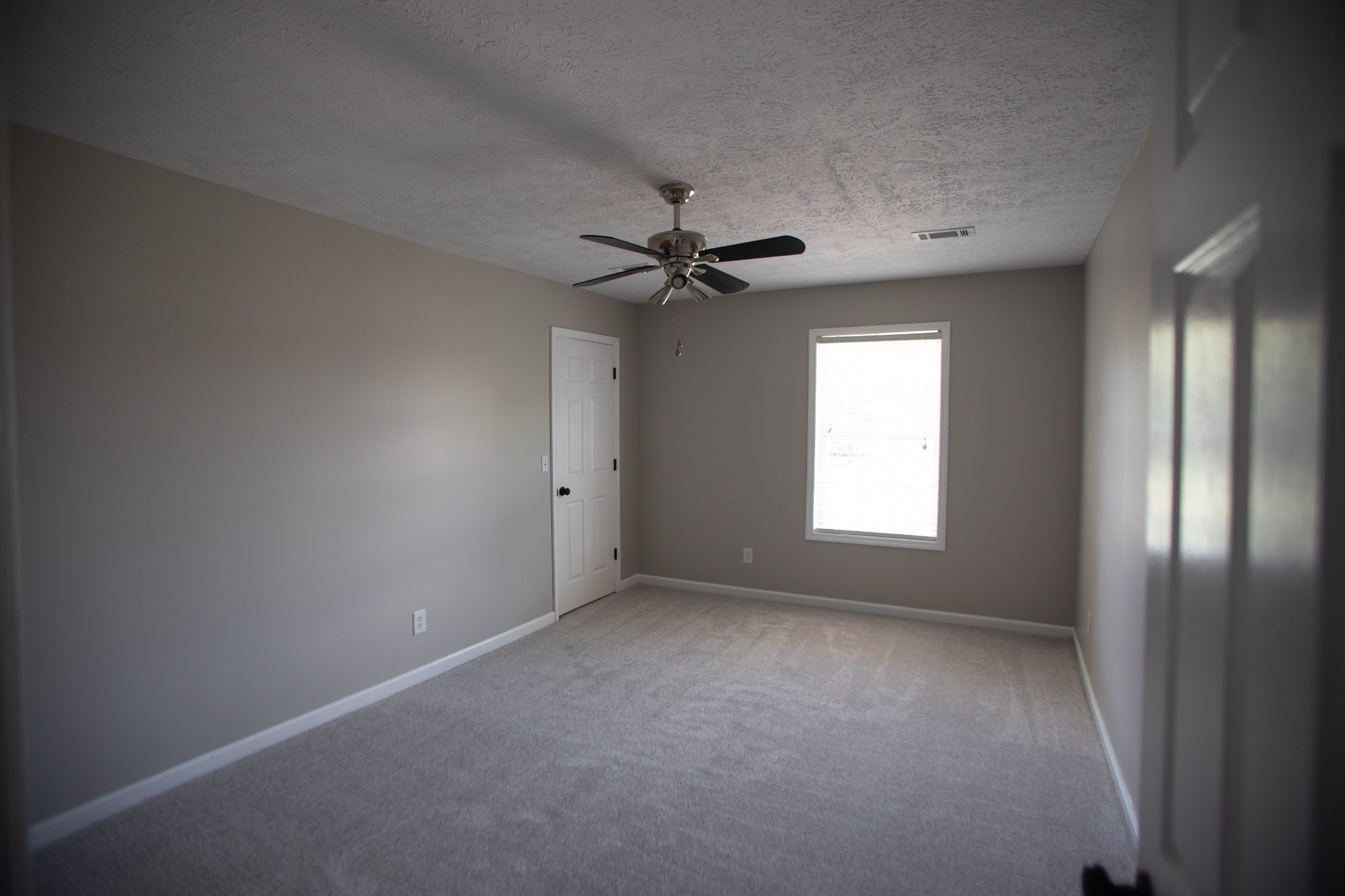 1805 Pointe Ct Property Photo 13