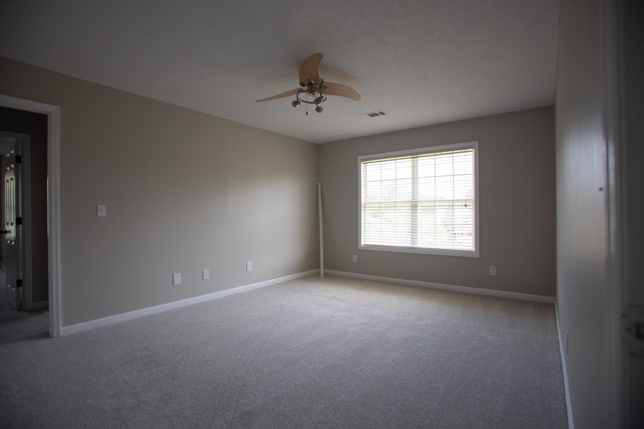 1805 Pointe Ct Property Photo 15