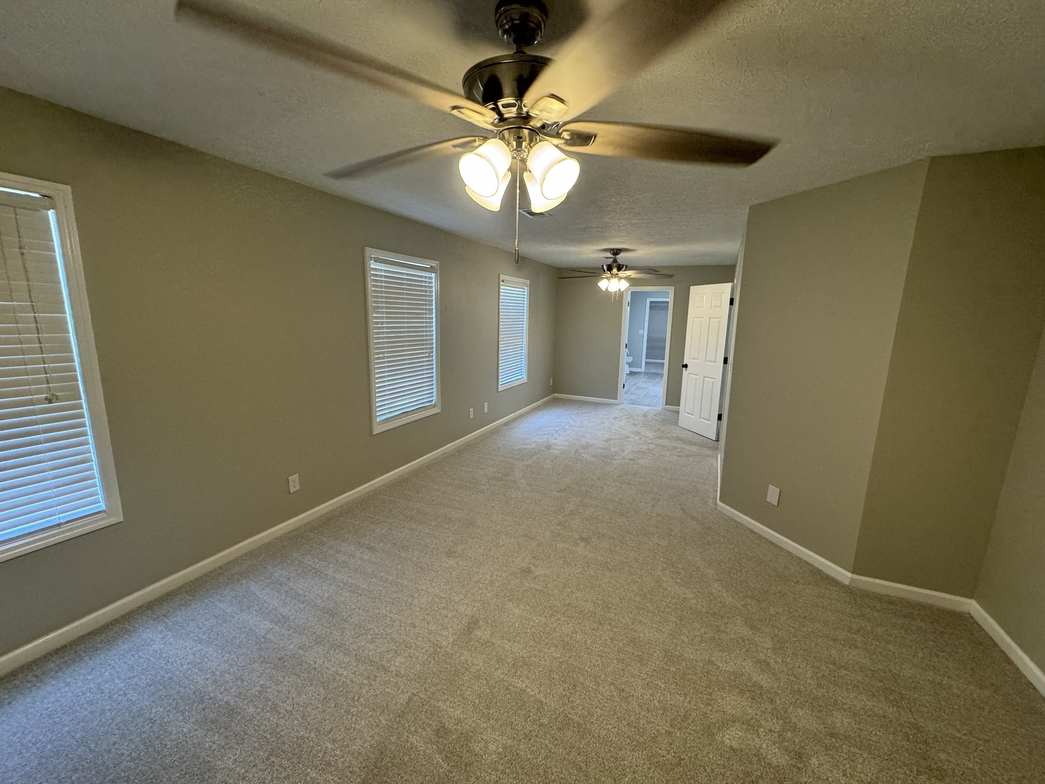 1805 Pointe Ct Property Photo 20