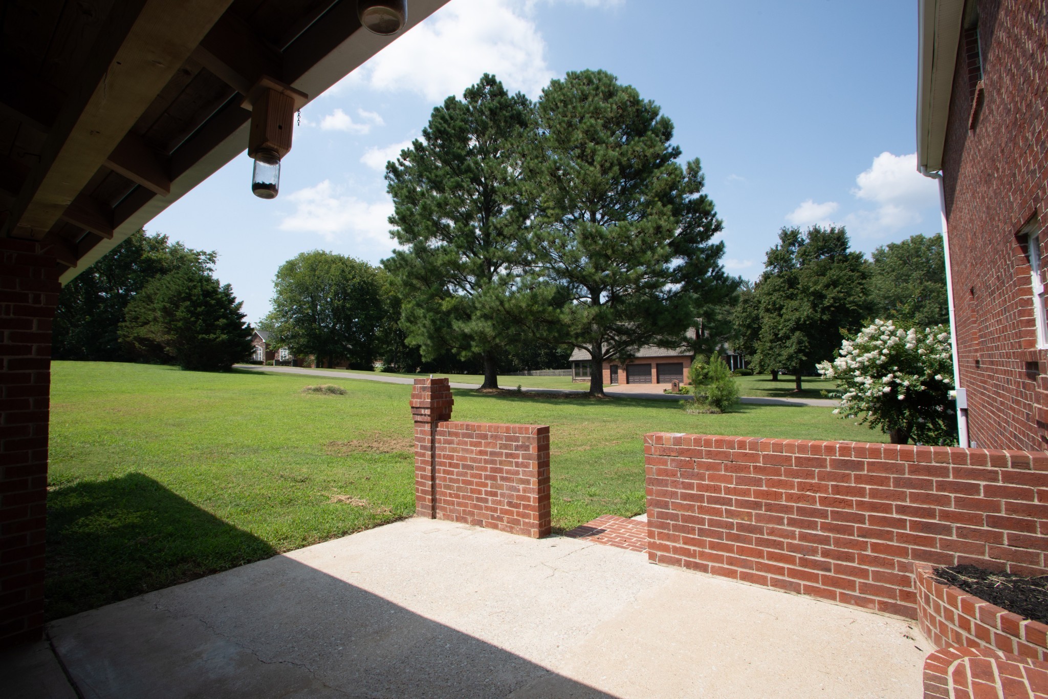 1805 Pointe Ct Property Photo 27