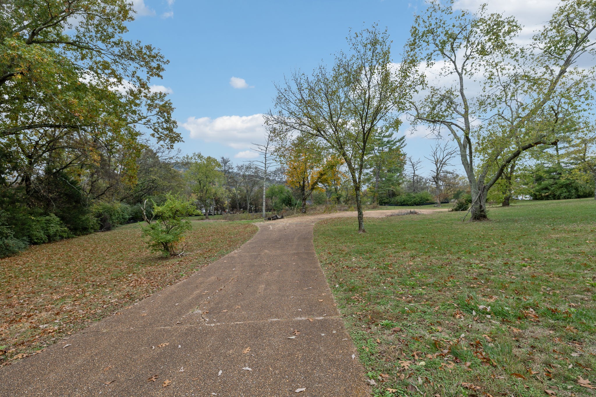 1917 Old Hickory Blvd Property Photo 5