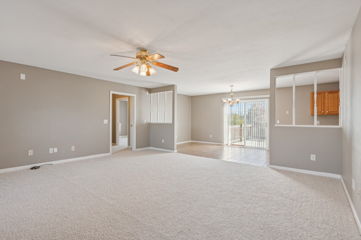 1115 Caitlin Ct Property Photo 4