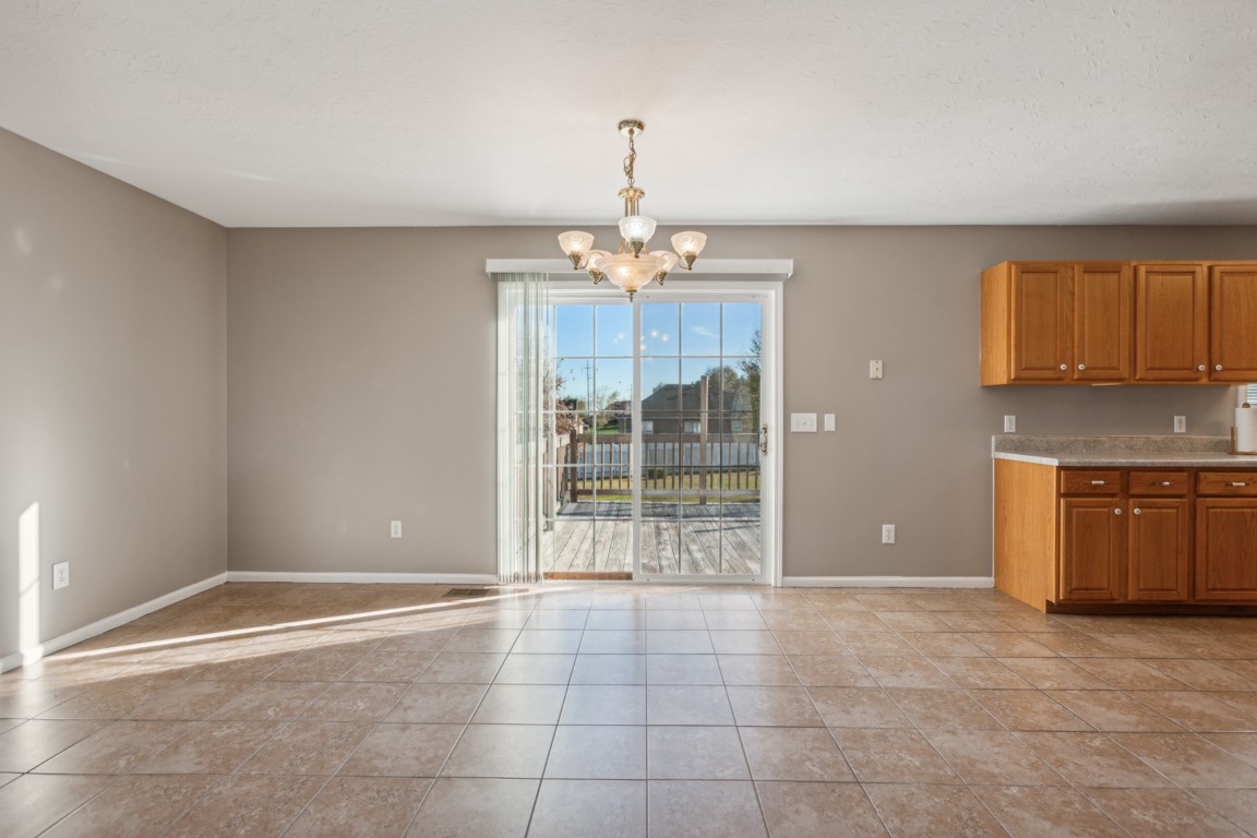 1115 Caitlin Ct Property Photo 7