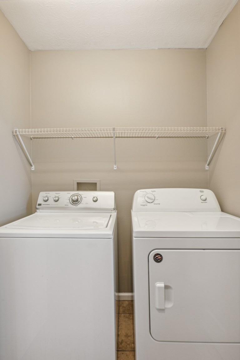 1115 Caitlin Ct Property Photo 13