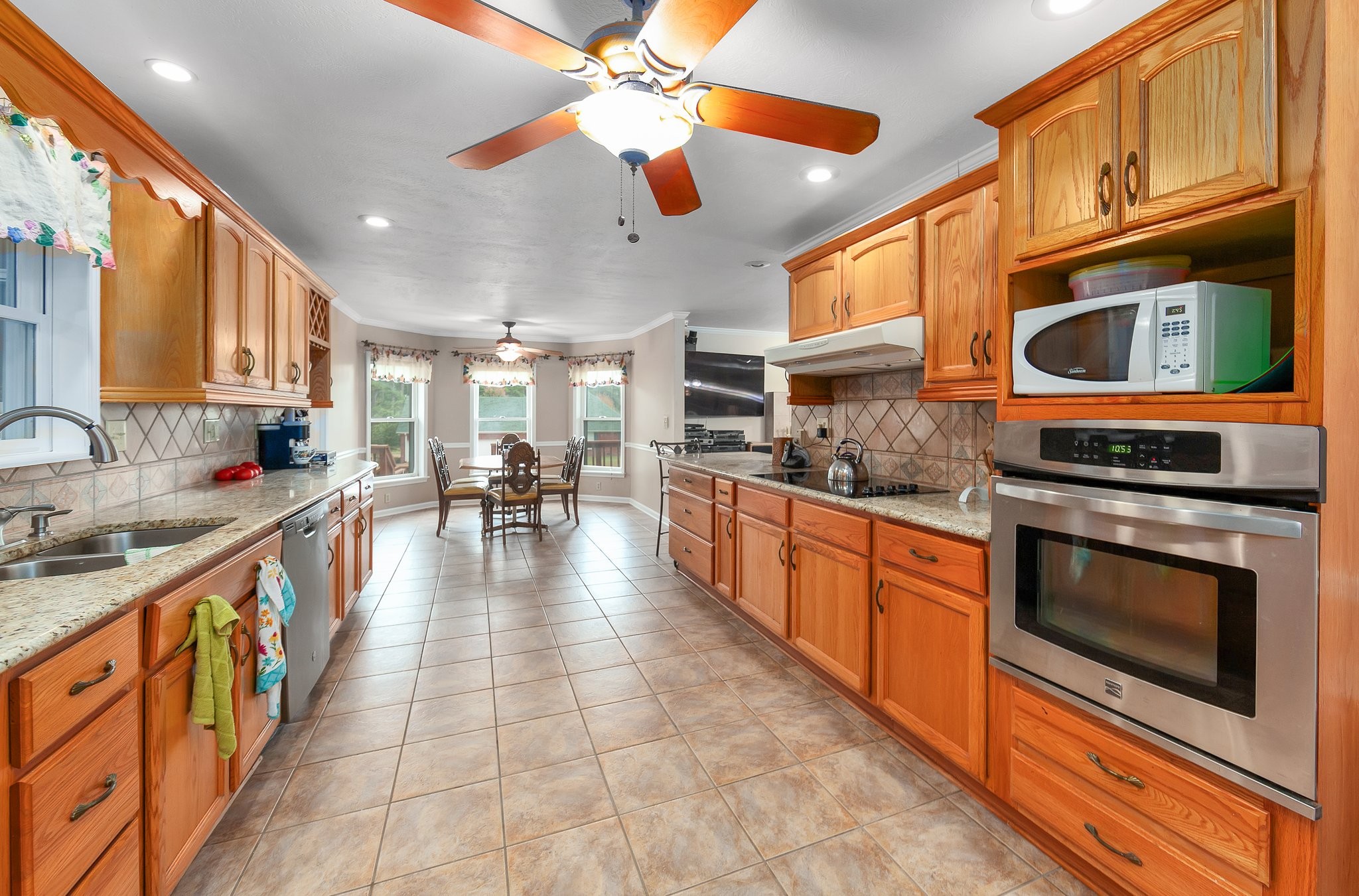 812 Pipkin Rd Property Photo 15