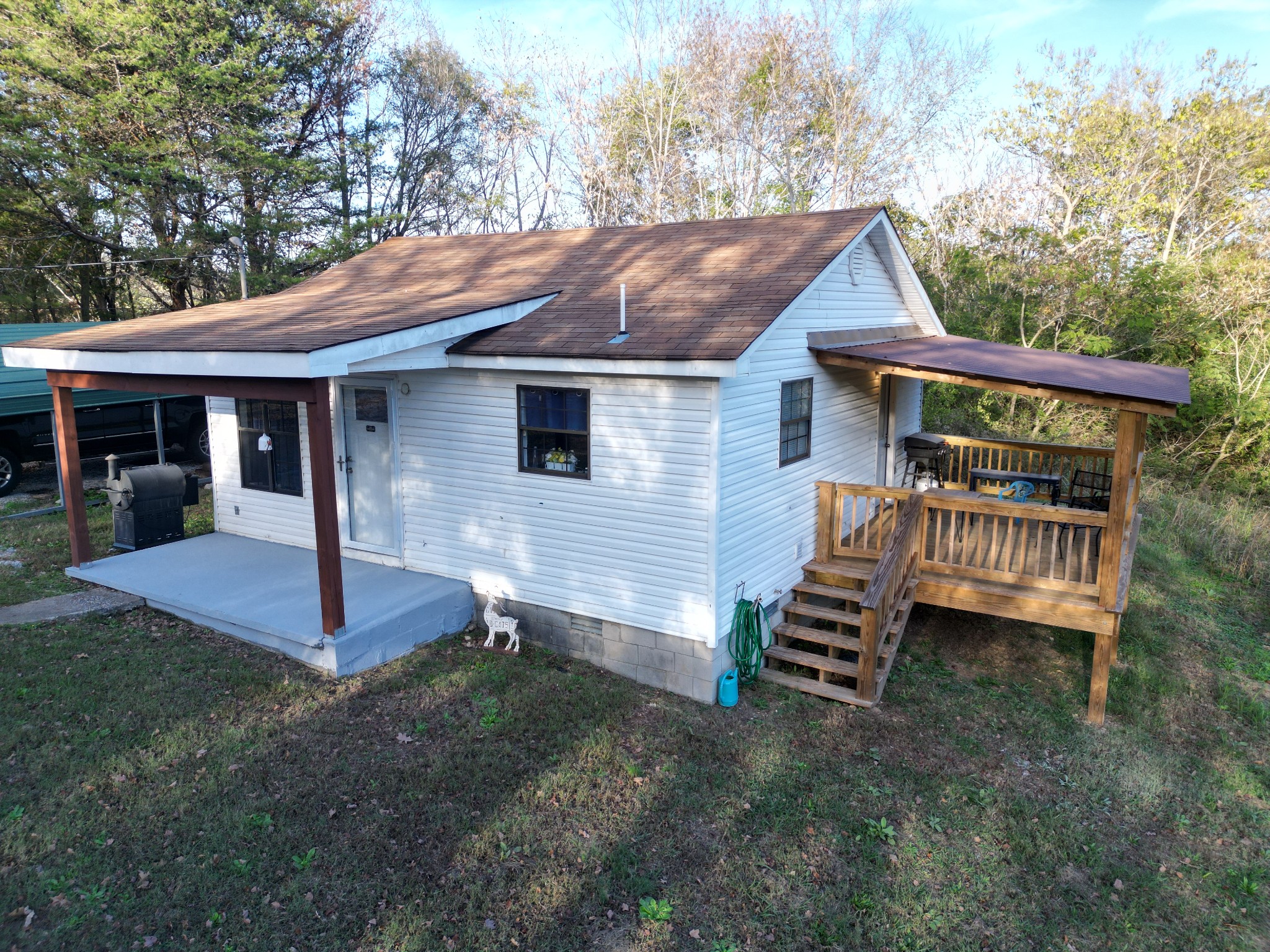 547 Butlers Creek Rd Property Photo 3