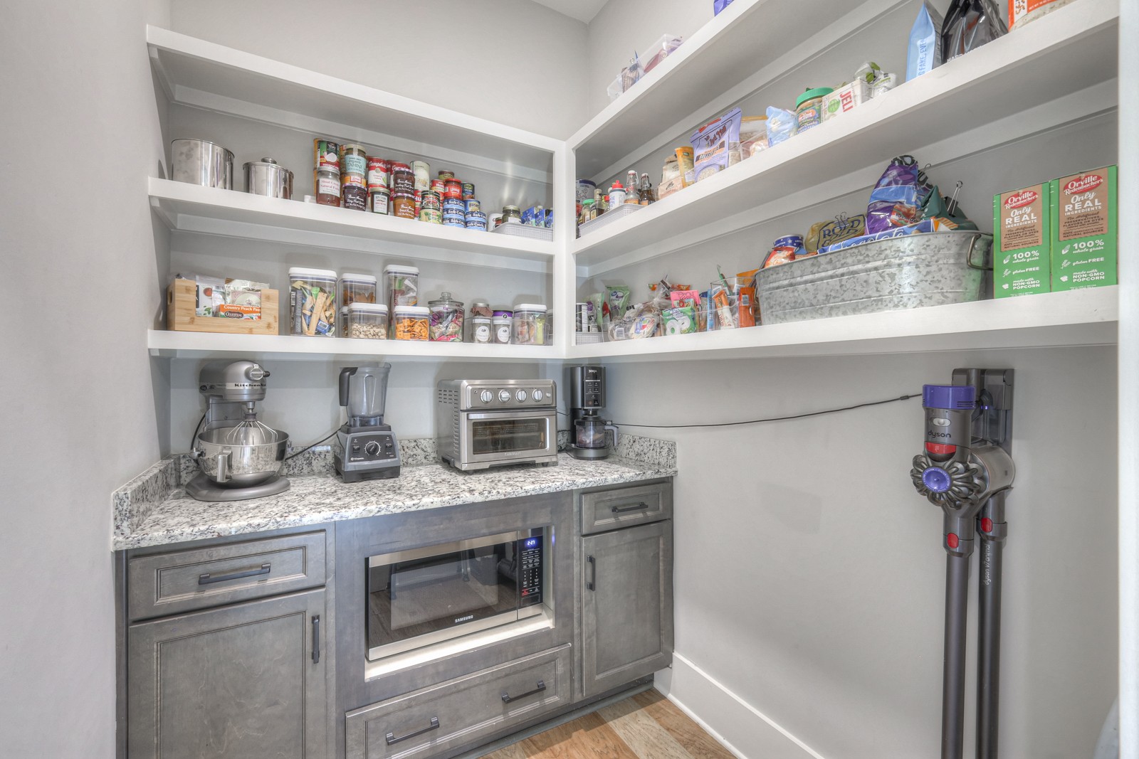 6929 Cross Keys Rd Property Photo 43