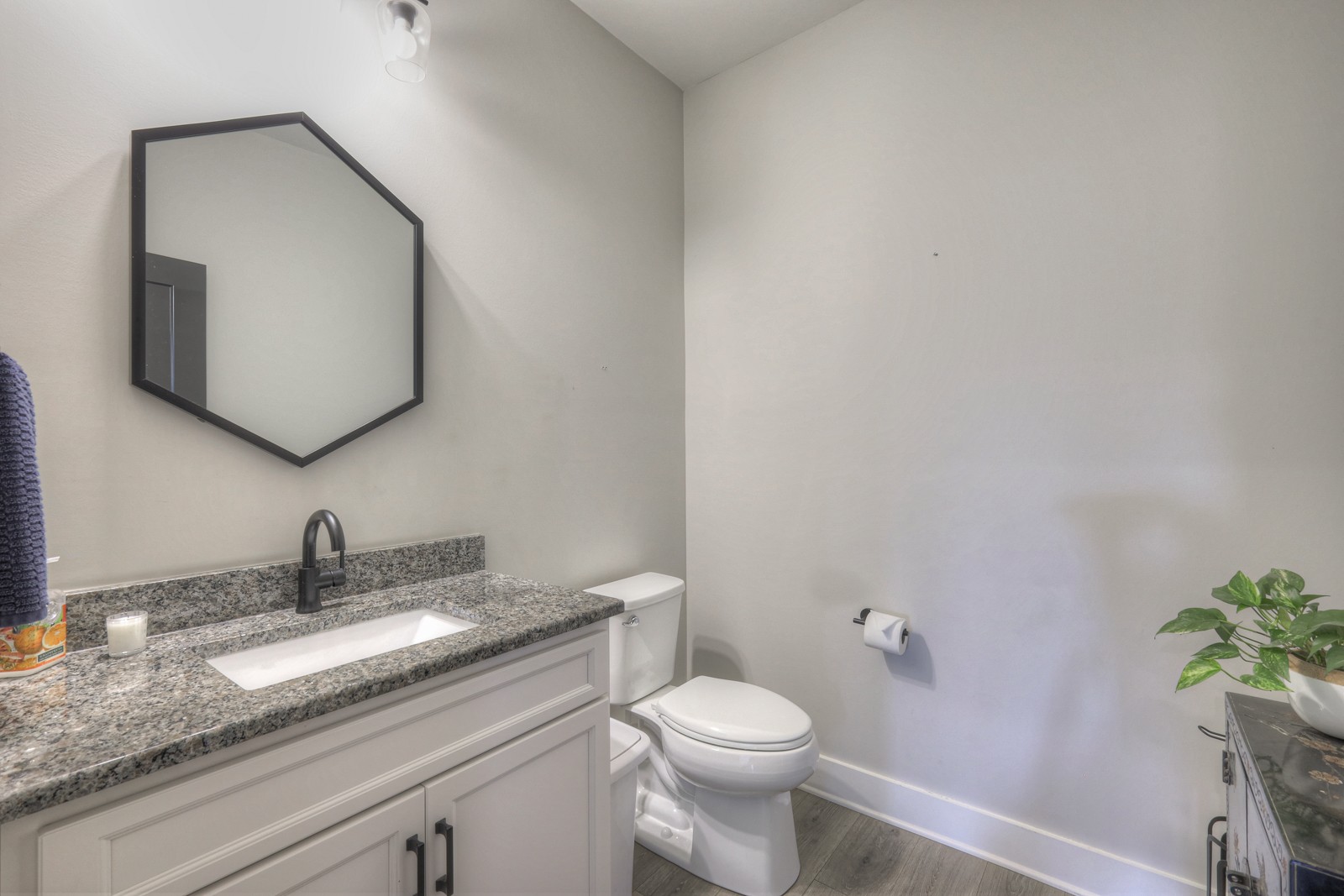 6929 Cross Keys Rd Property Photo 63