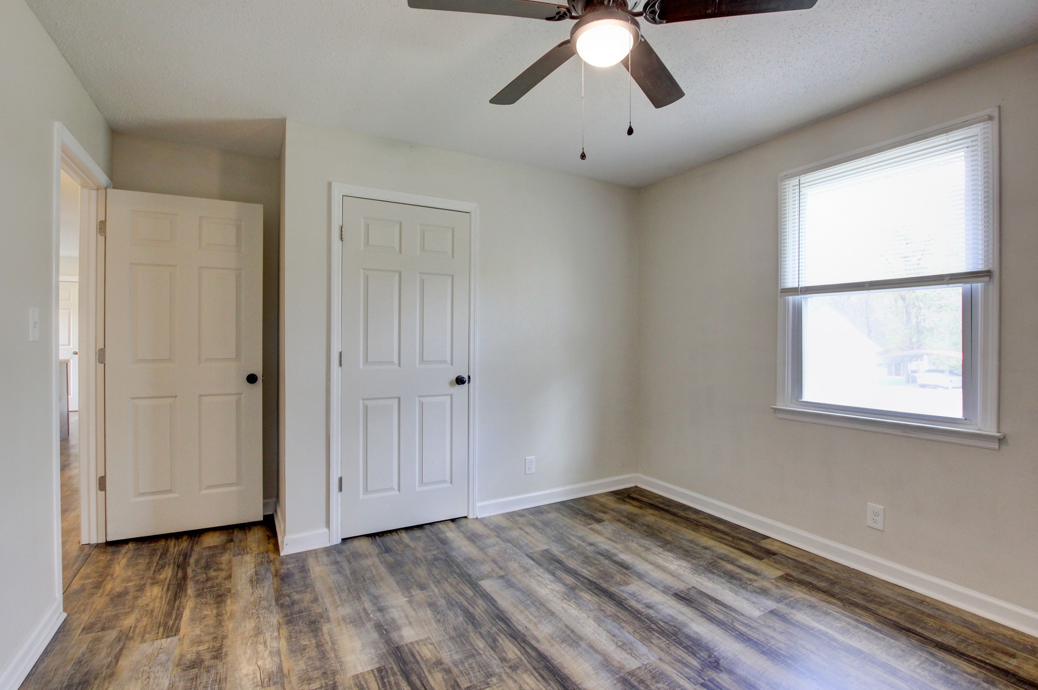 402 Lillie Belle Ln Property Photo 12