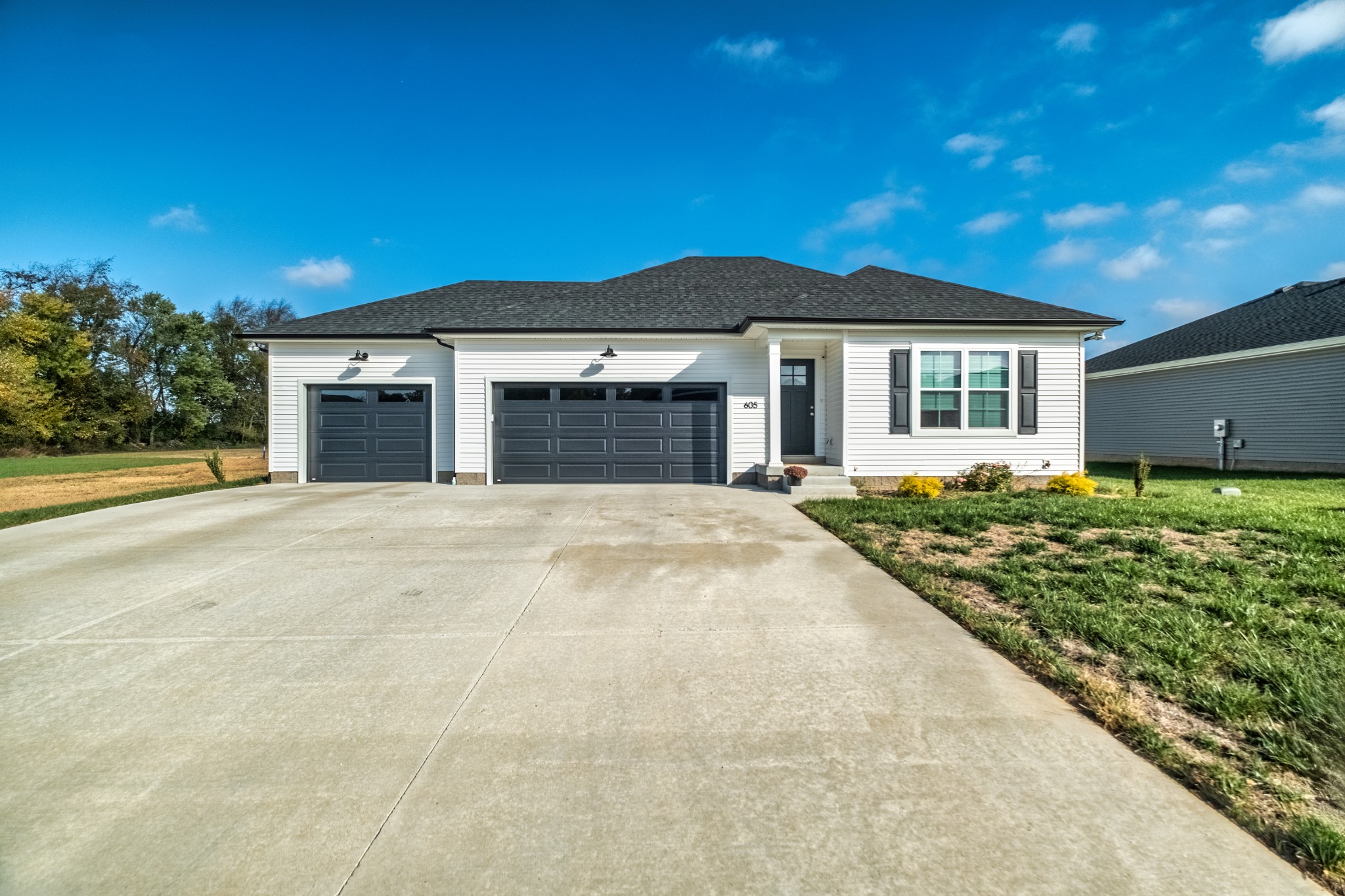 605 Lockeland Way Property Photo 12
