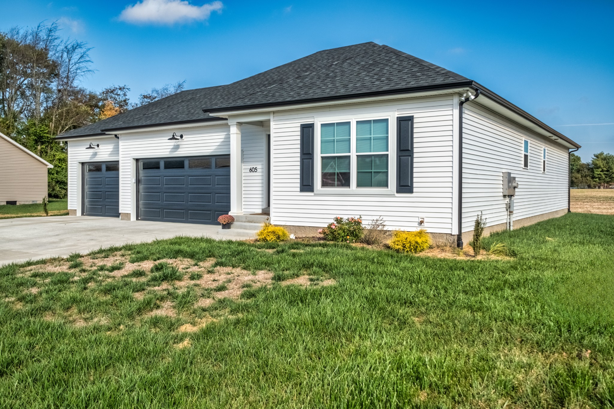 605 Lockeland Way Property Photo 14