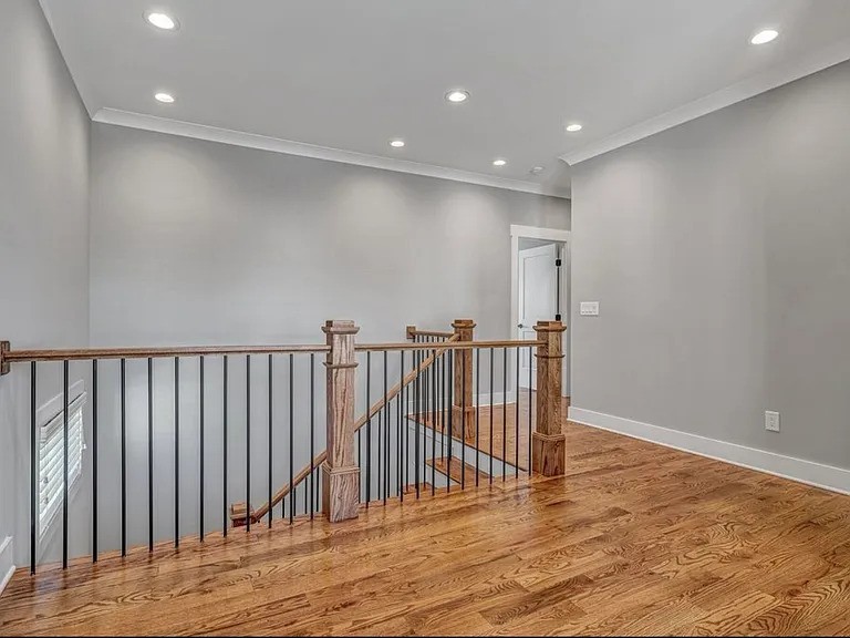 513 Croley Dr Property Photo 10