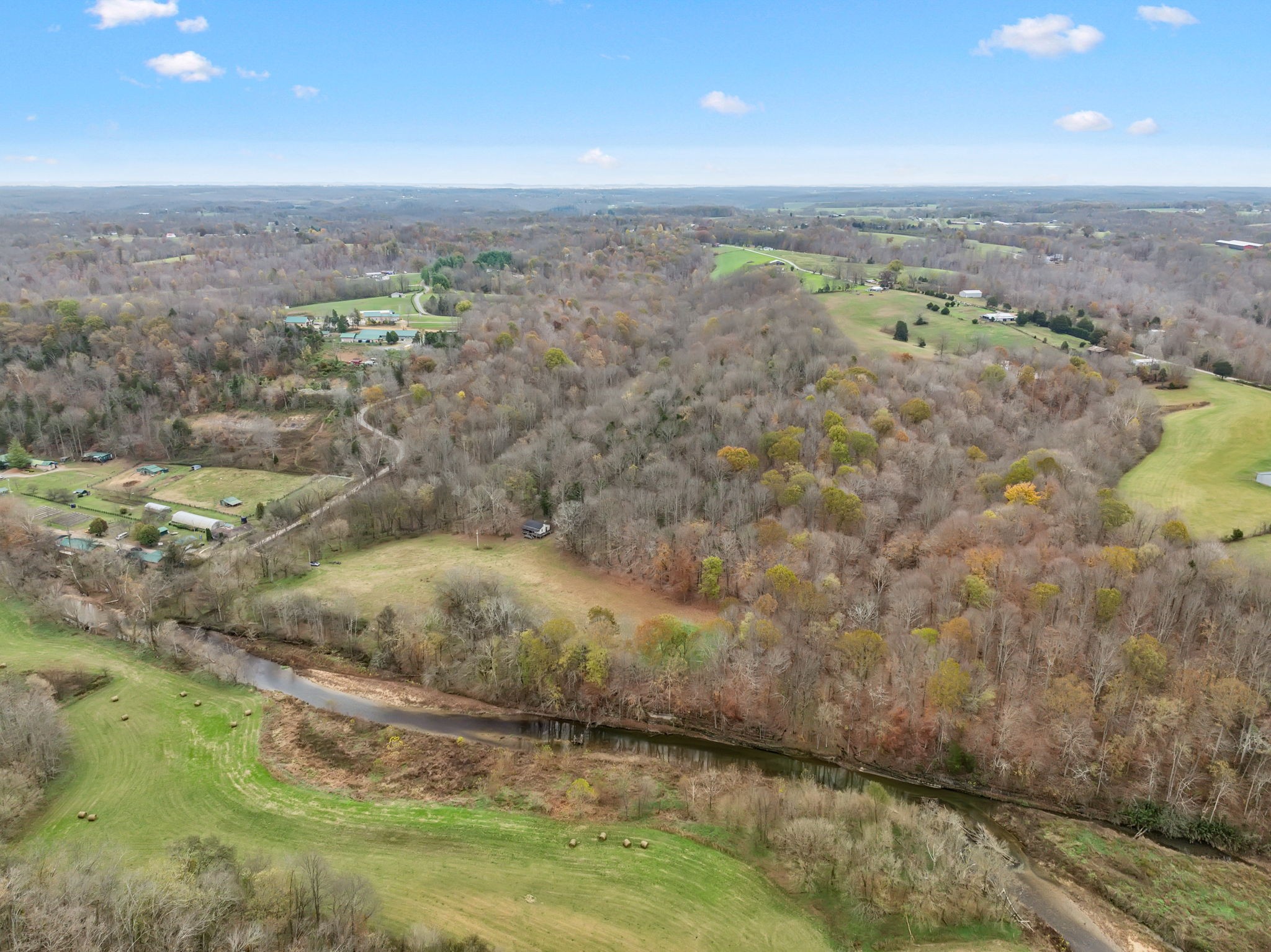 6095 Pumpkintown Lane Property Photo 4