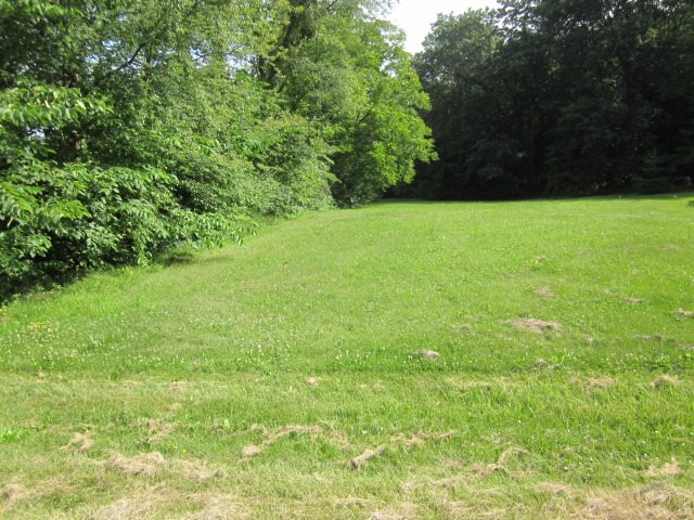 1225 Lake Summerset Property Photo 1
