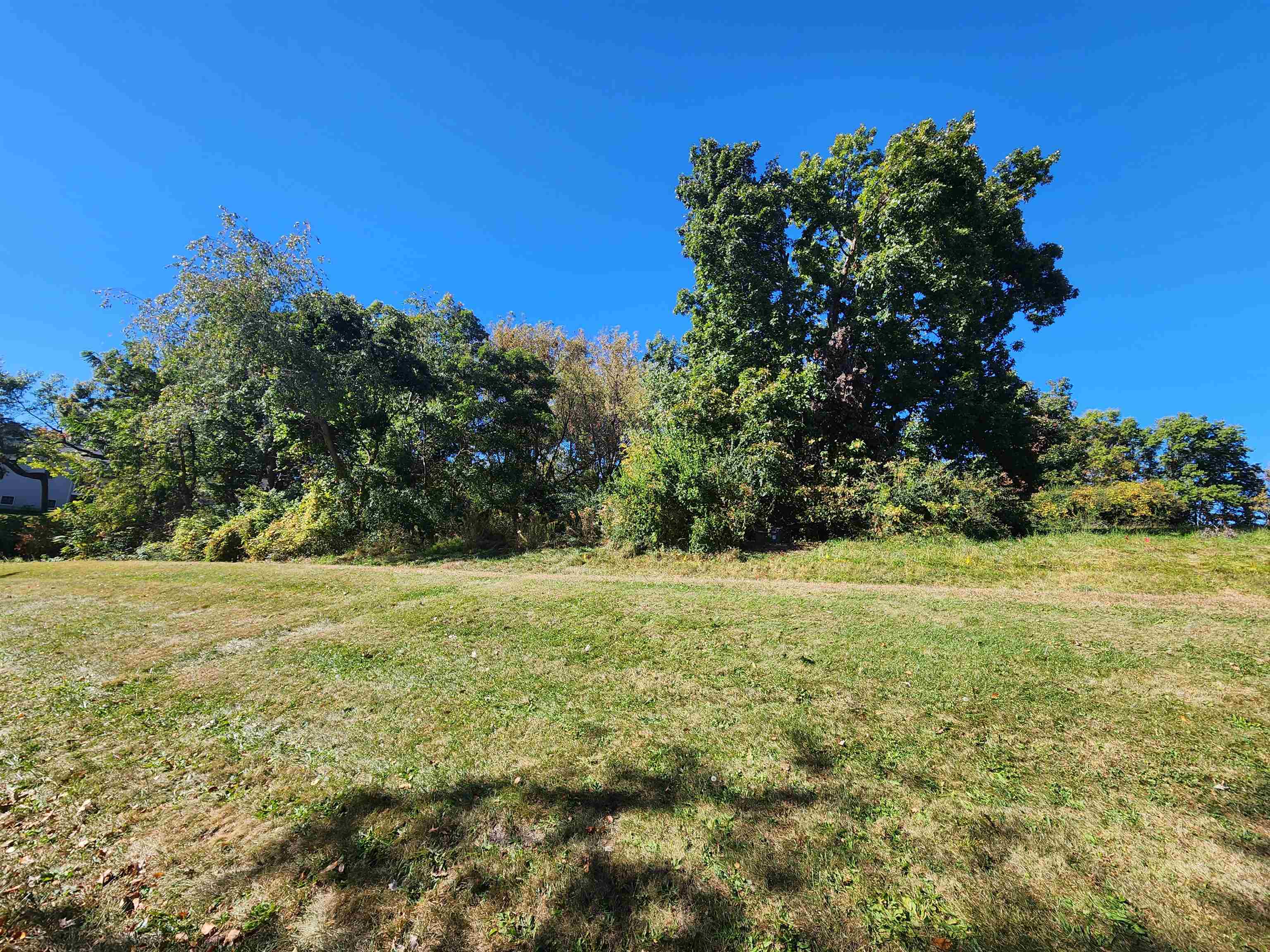 5-53r Chadbourne Property Photo 1