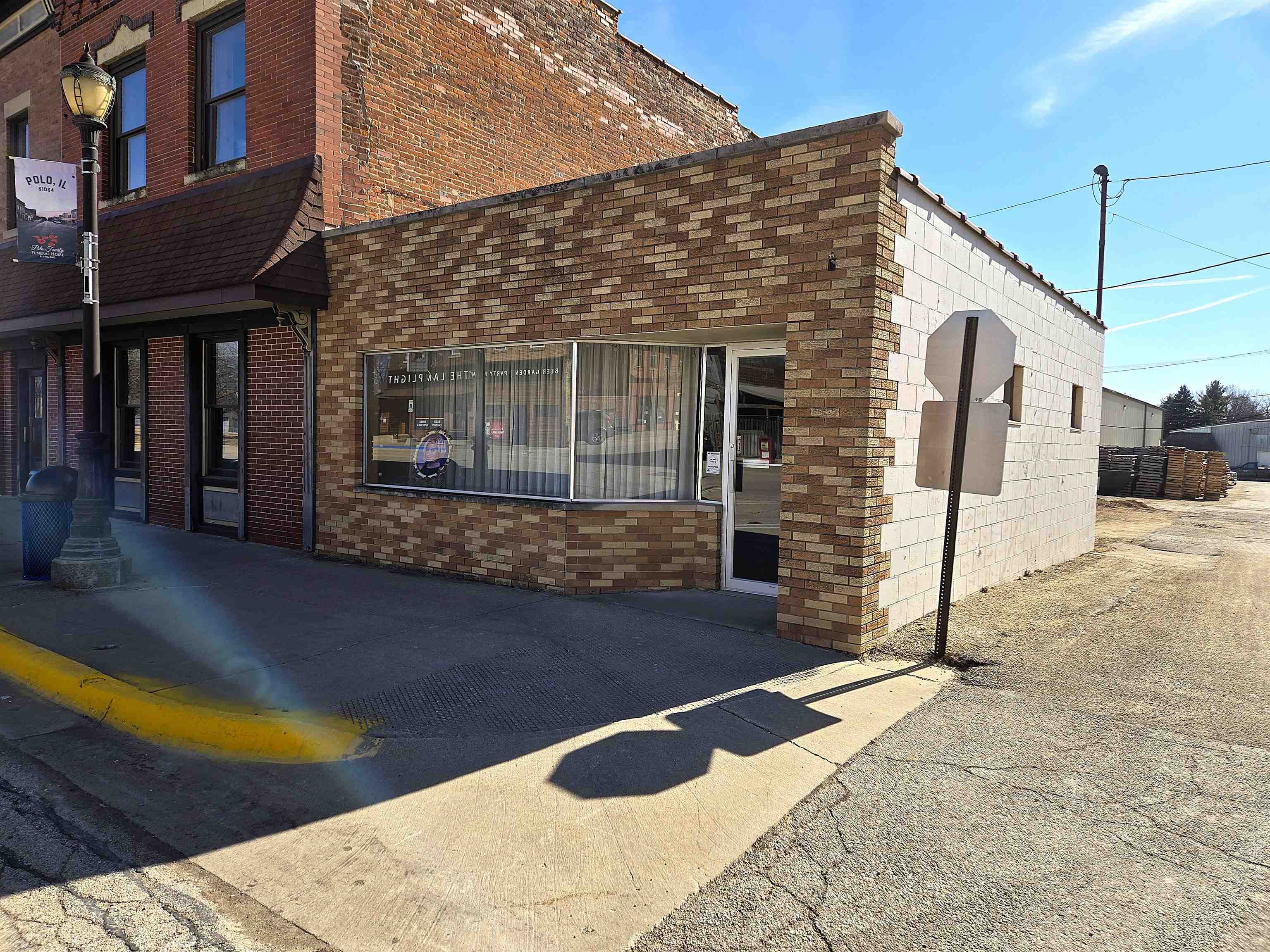 115 E Mason Street