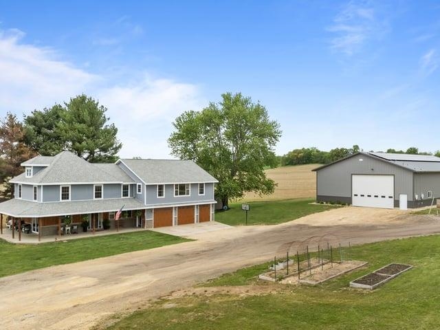 8294 N Leaf River Road Property Photo 1