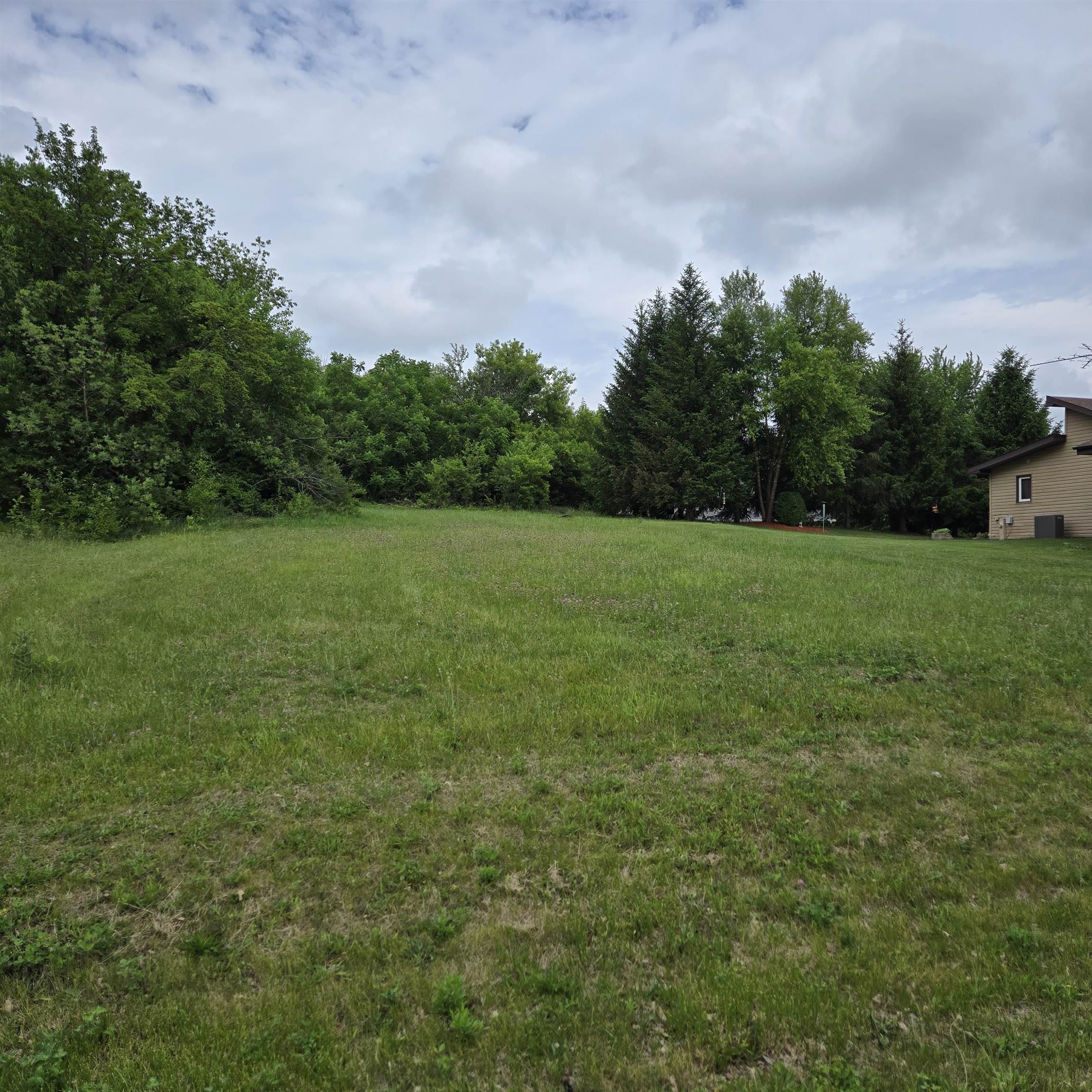 203 Candlewick Drive Property Photo 1