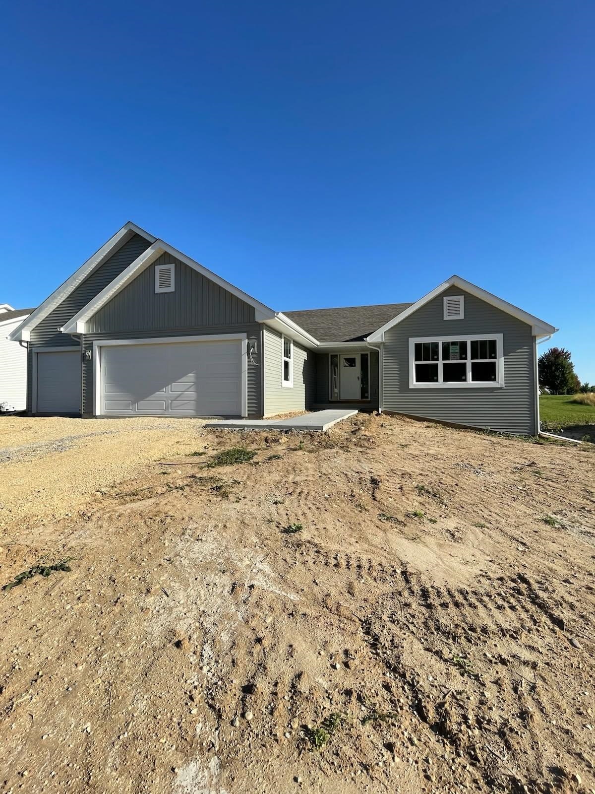 1333 Glacier Drive Property Photo 1
