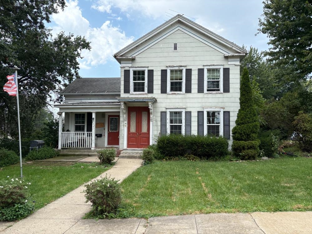 201 S Barber Avenue Property Photo 1