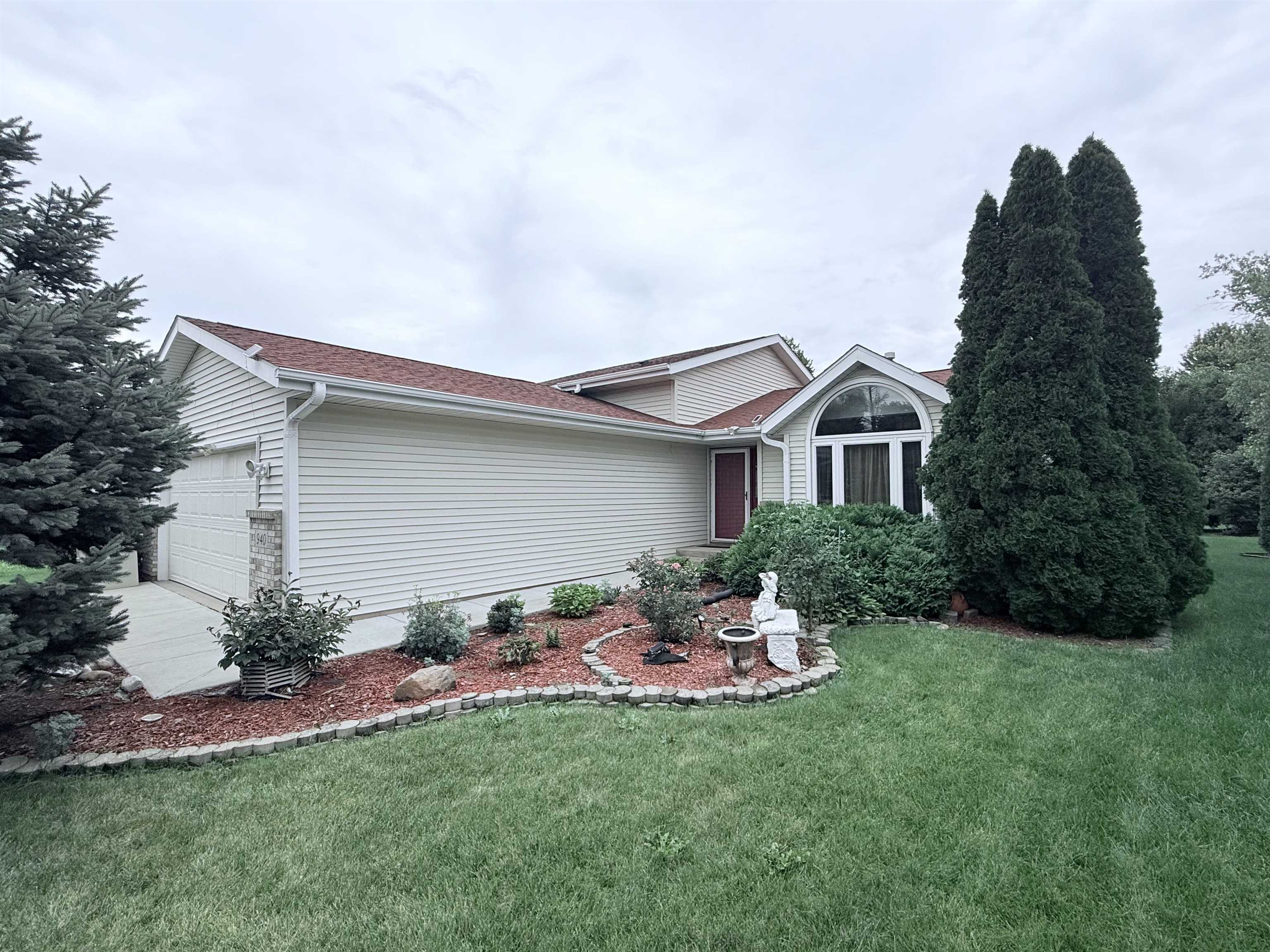 940 S Trainer Road Property Photo 1