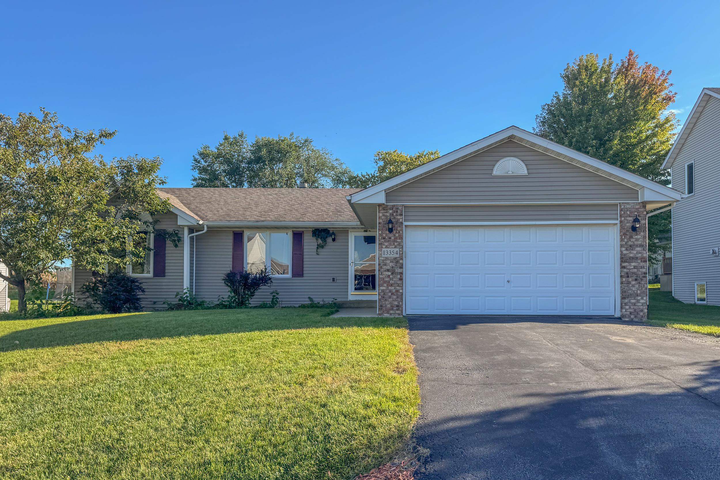 13354 Springhill Drive Property Photo 1