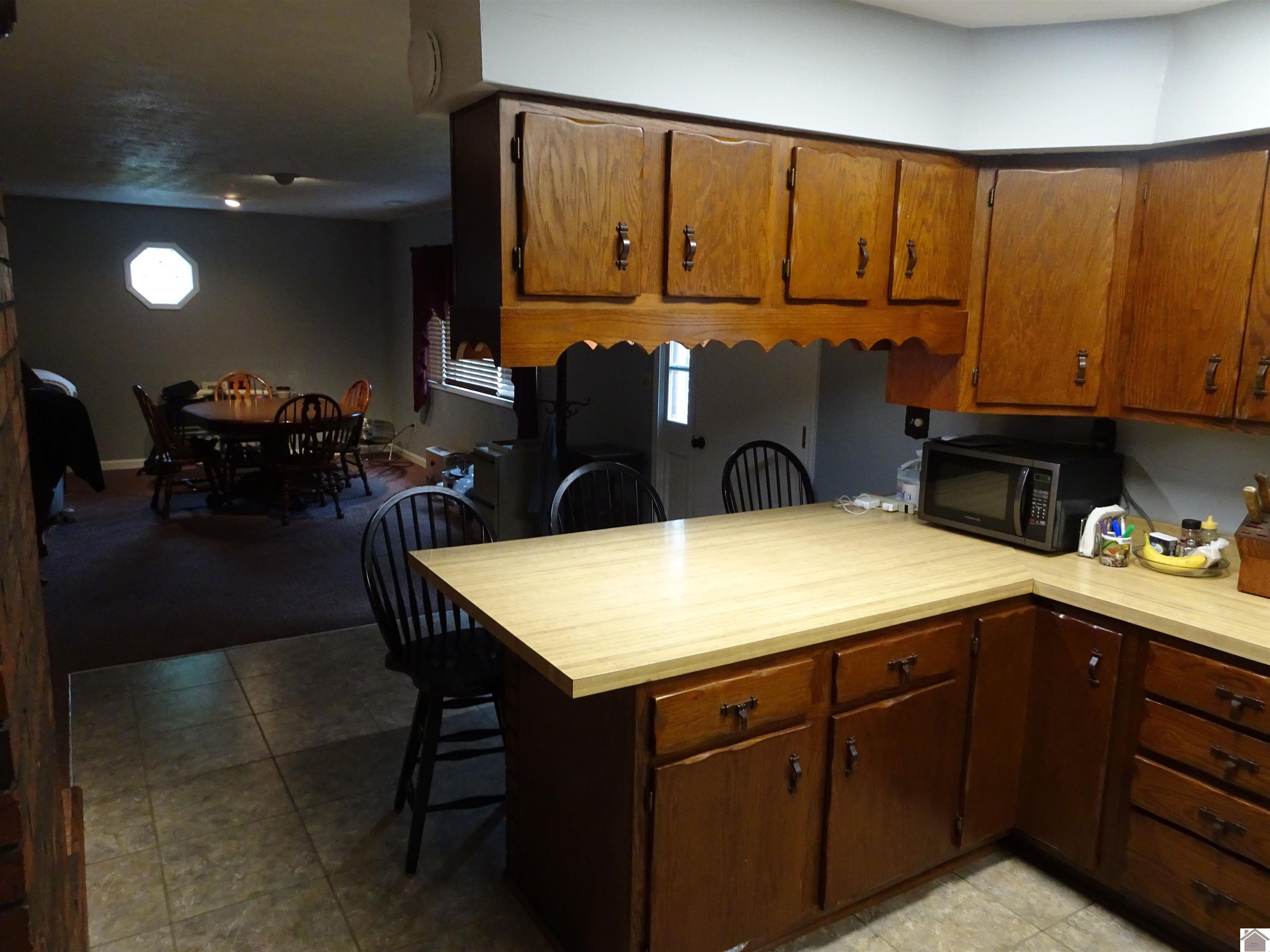 214 Hickory Hill Lane Property Photo 18