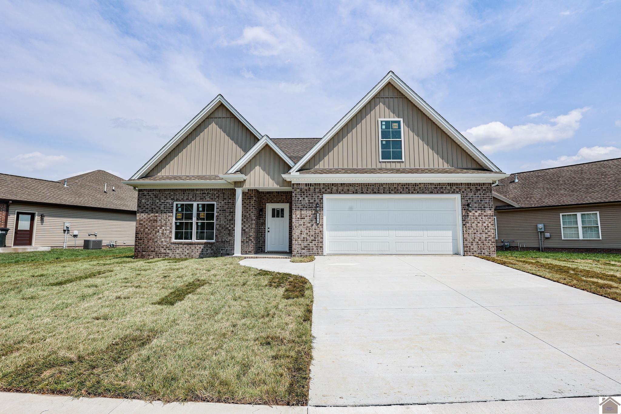 3275 Sandpiper Circle Property Photo 1