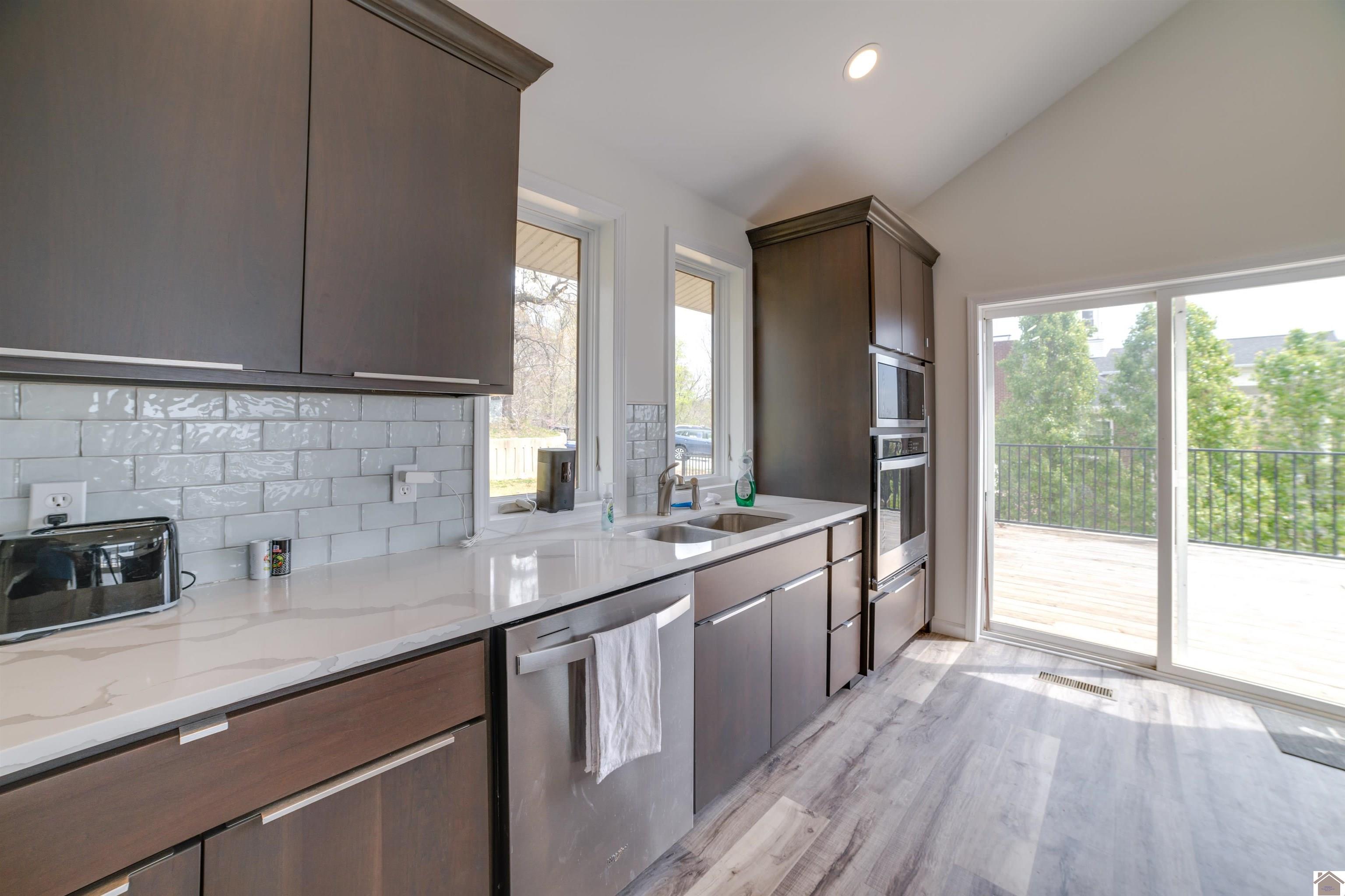 346 Deer Run Road Property Photo 6