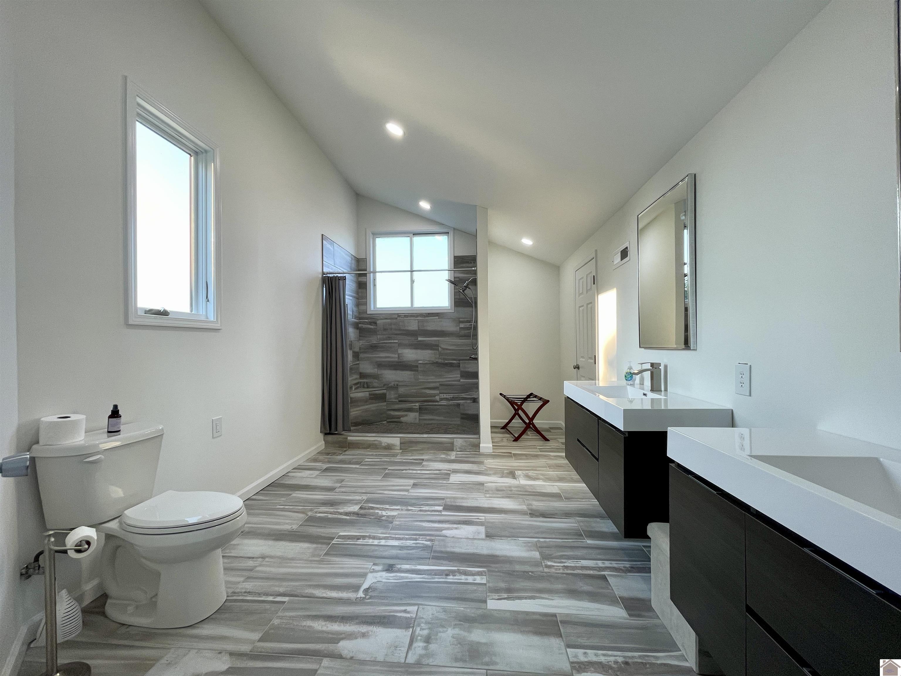 346 Deer Run Road Property Photo 16