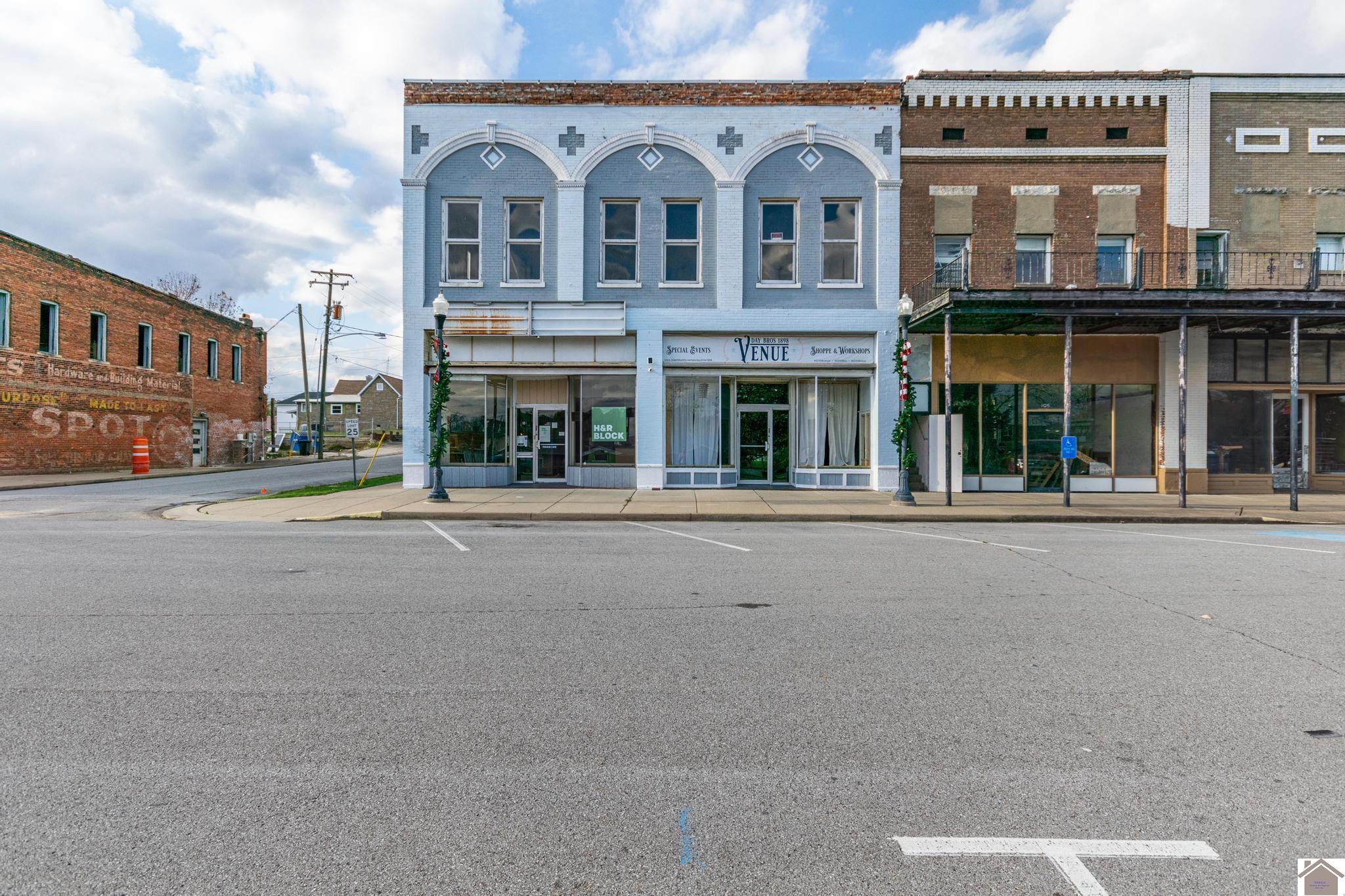 103 Railroad Property Photo 8