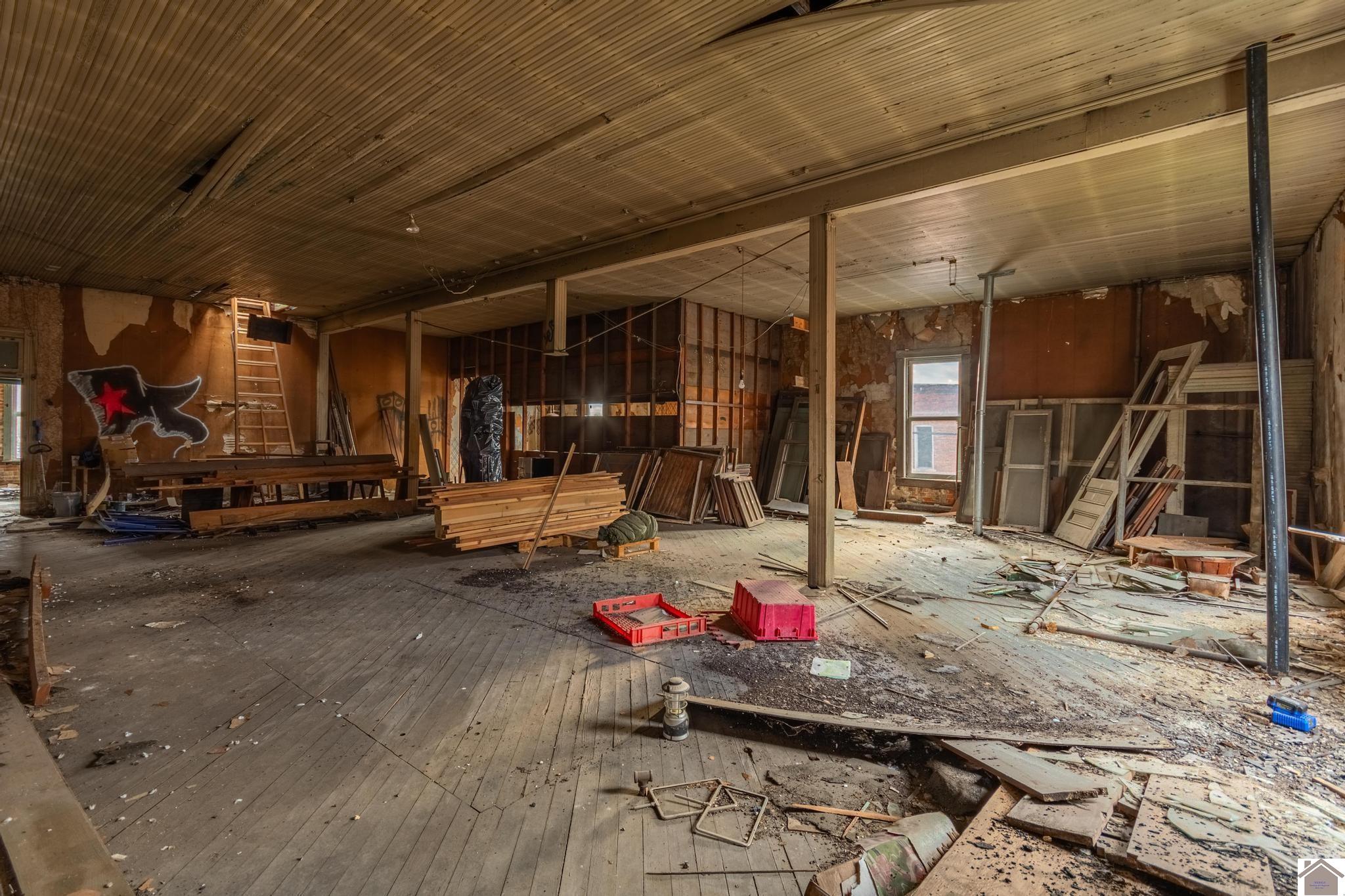 103 Railroad Property Photo 12
