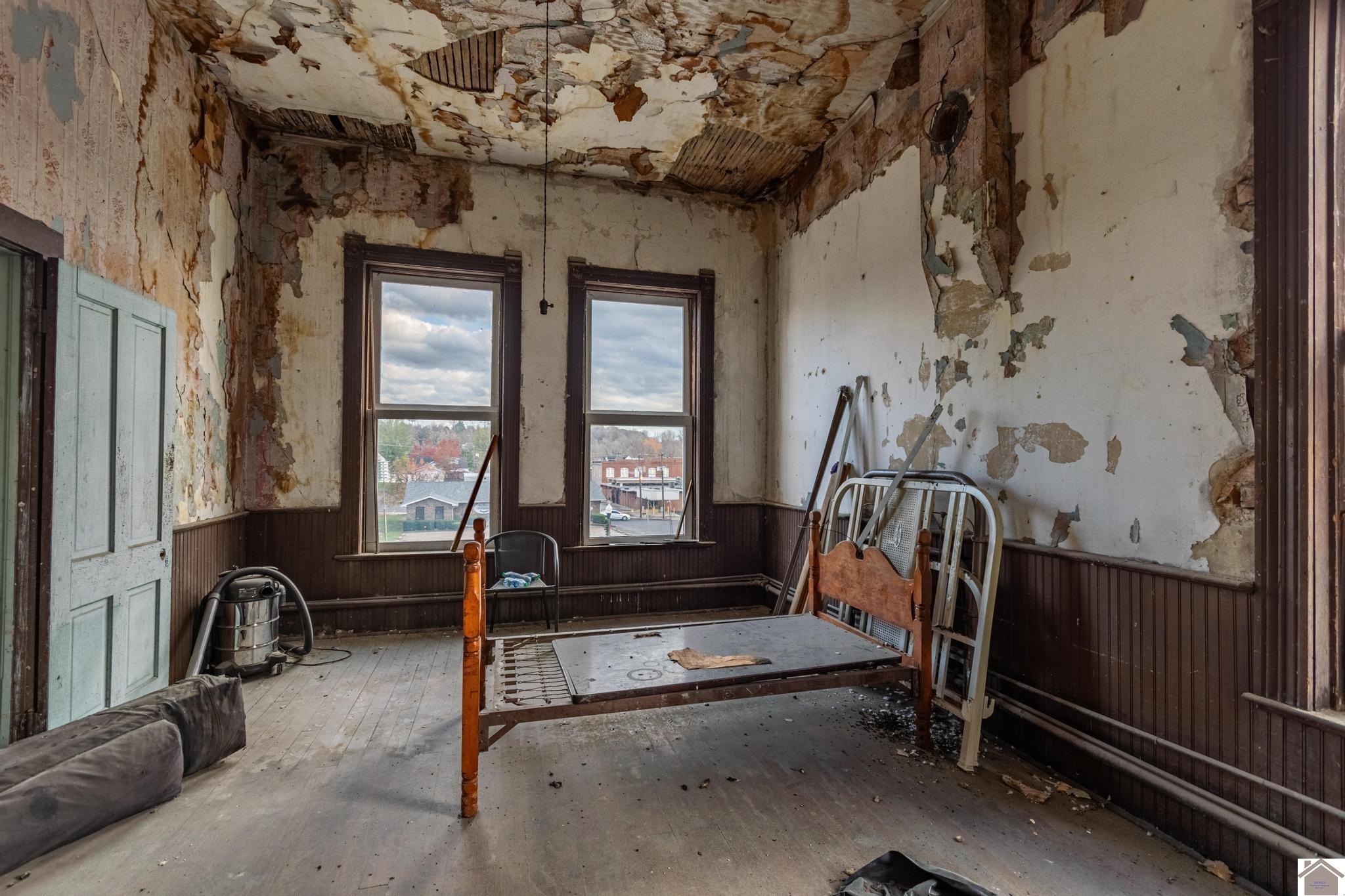 103 Railroad Property Photo 14