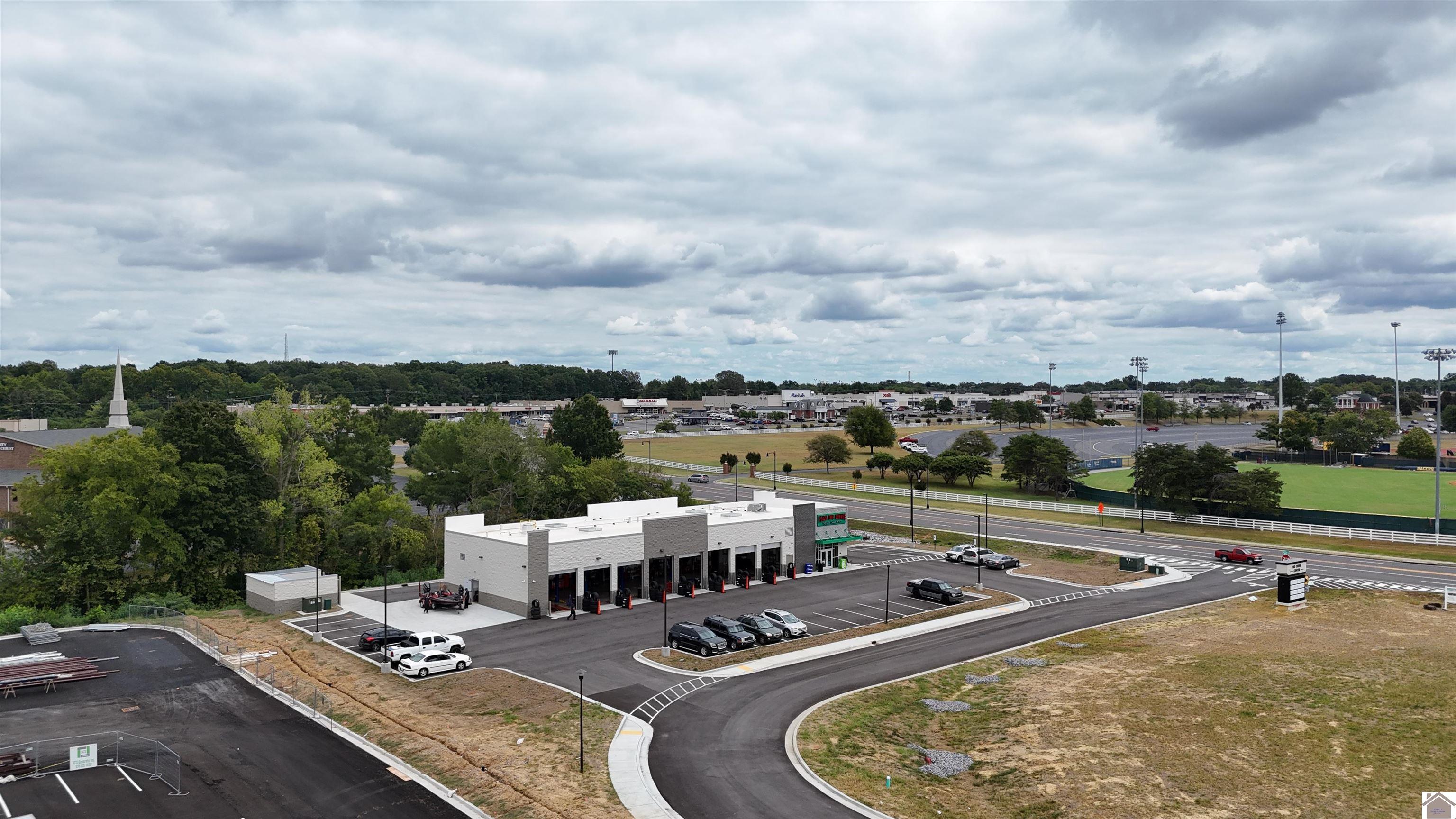 1300 Ky-121 Property Photo 3