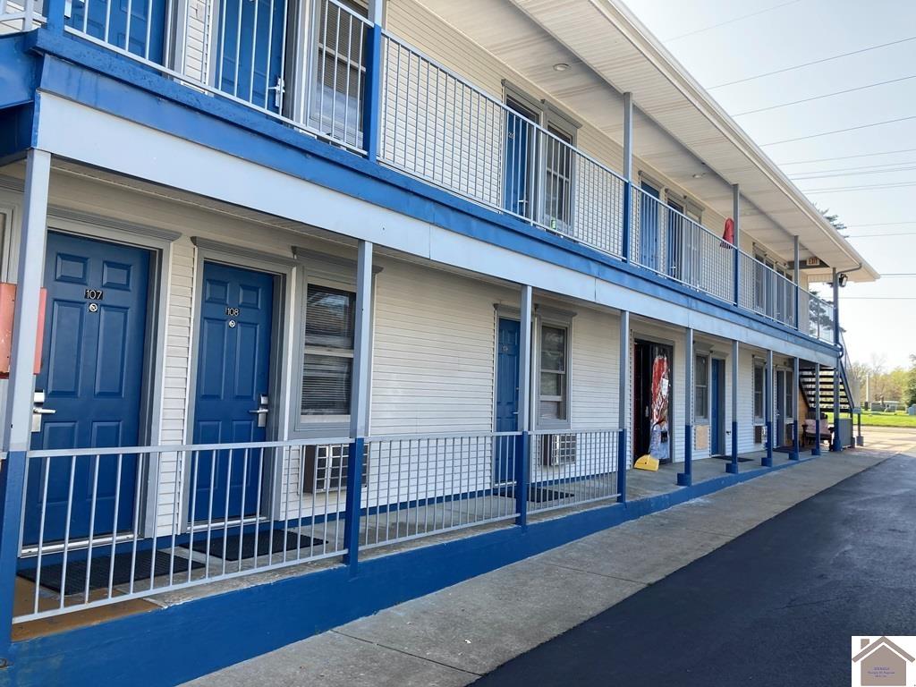 2550 Lone Oak Road Property Photo 3